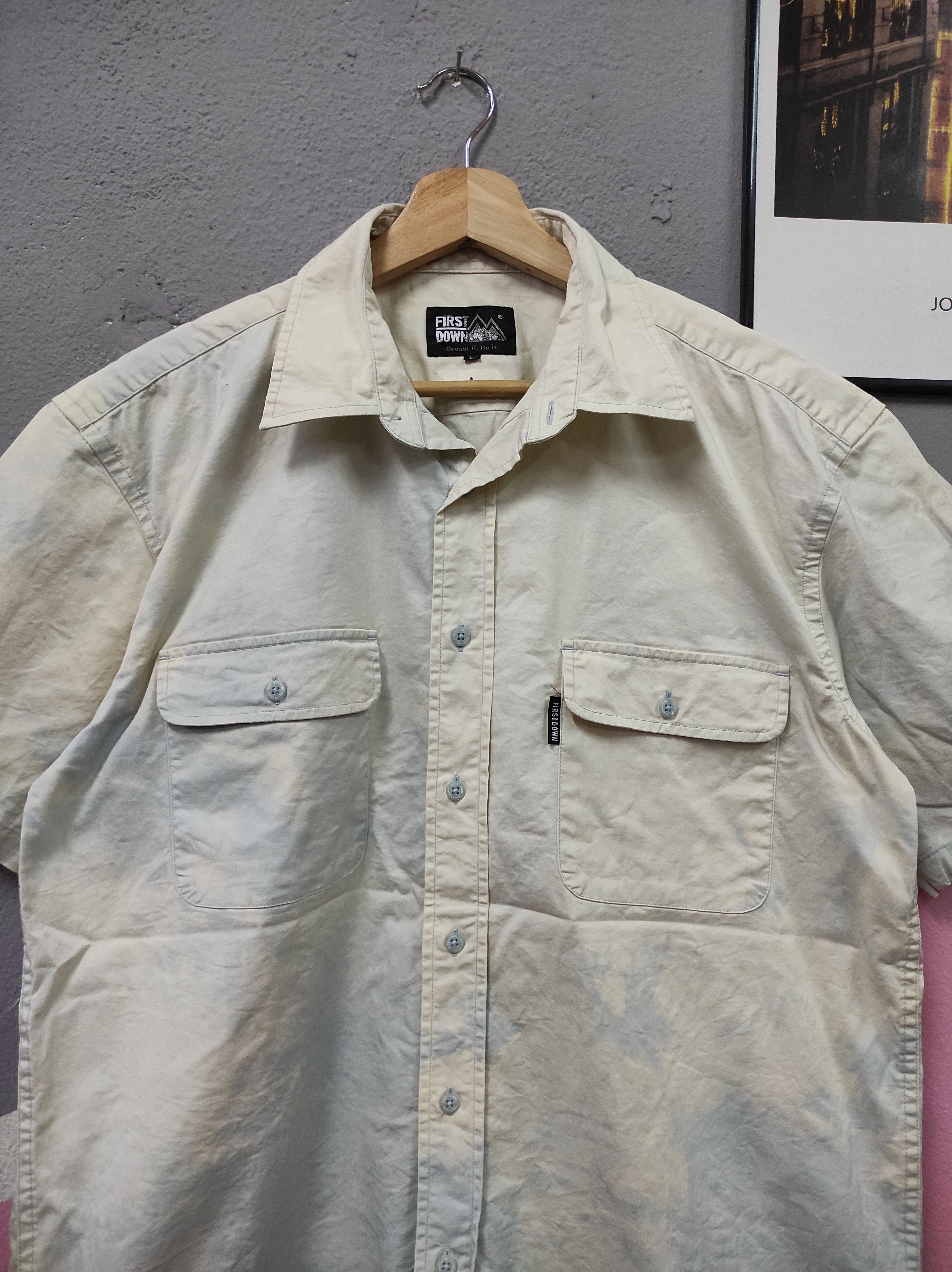 FIRST DOWN DOUBLE POCKET SHIRT BUTTON UP