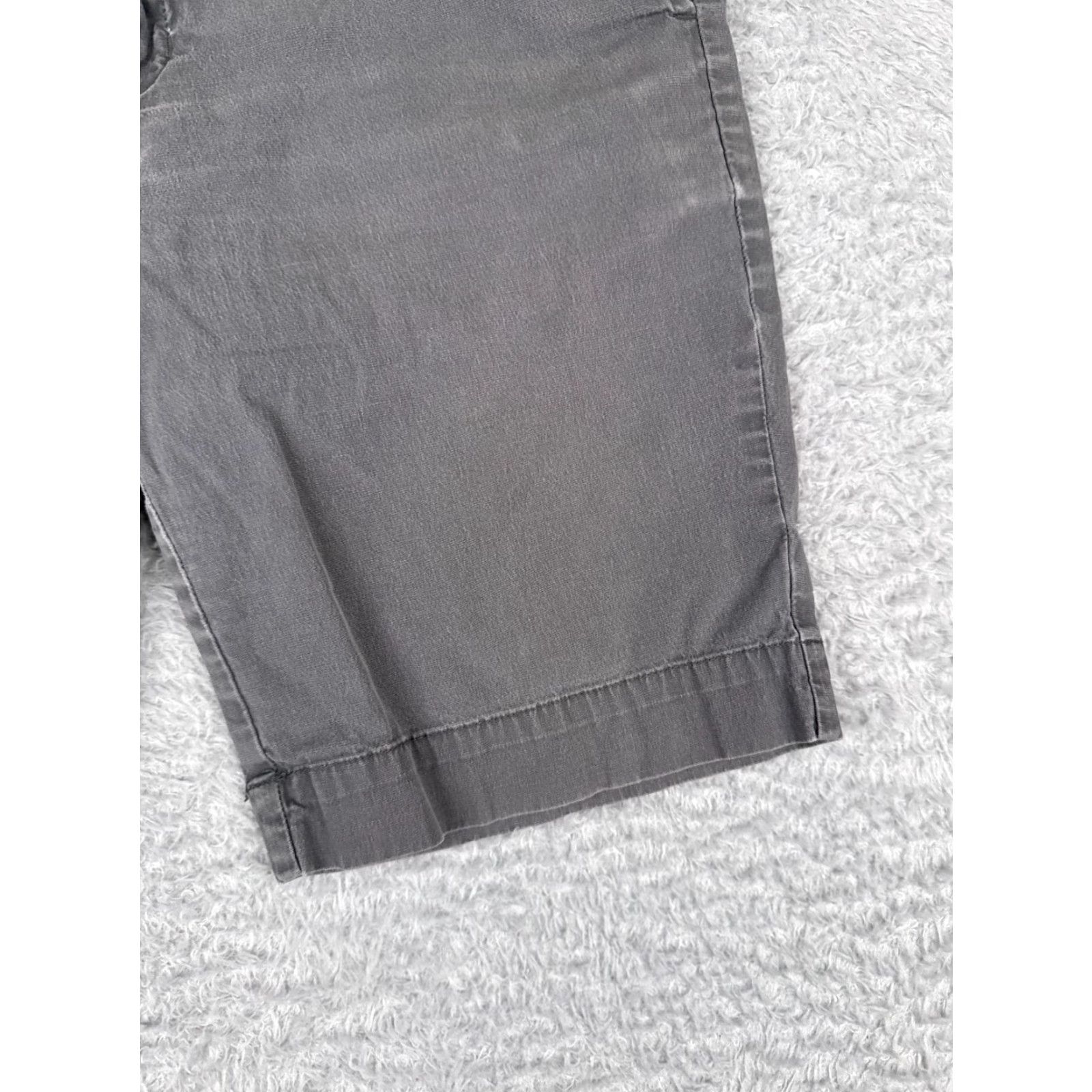 Patagonia Patagonia Shorts Womens 4 Gray Stretch All-Wear Shorts 10" Cotton Blend 27x9 Size 27" / US 4 / IT 40 - 2 Thumbnail