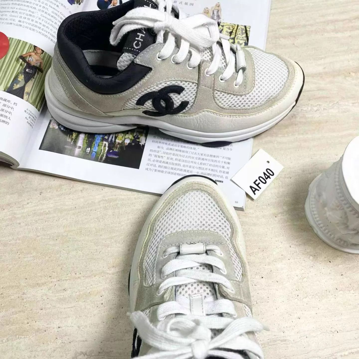Chanel CHANEL Black/White Panda Mesh Low-Top Runners 36.5 97 AF040 Size US 6 / IT 36 - 3 Thumbnail