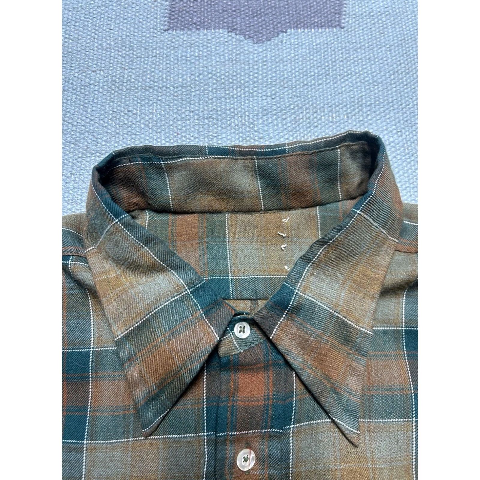Vintage VINTAGE 1960s Long Sleeve Button Shirt Rayon Shadow Plaid Men’s XL Shirt Size US XL / EU 56 / 4 - 5 Thumbnail