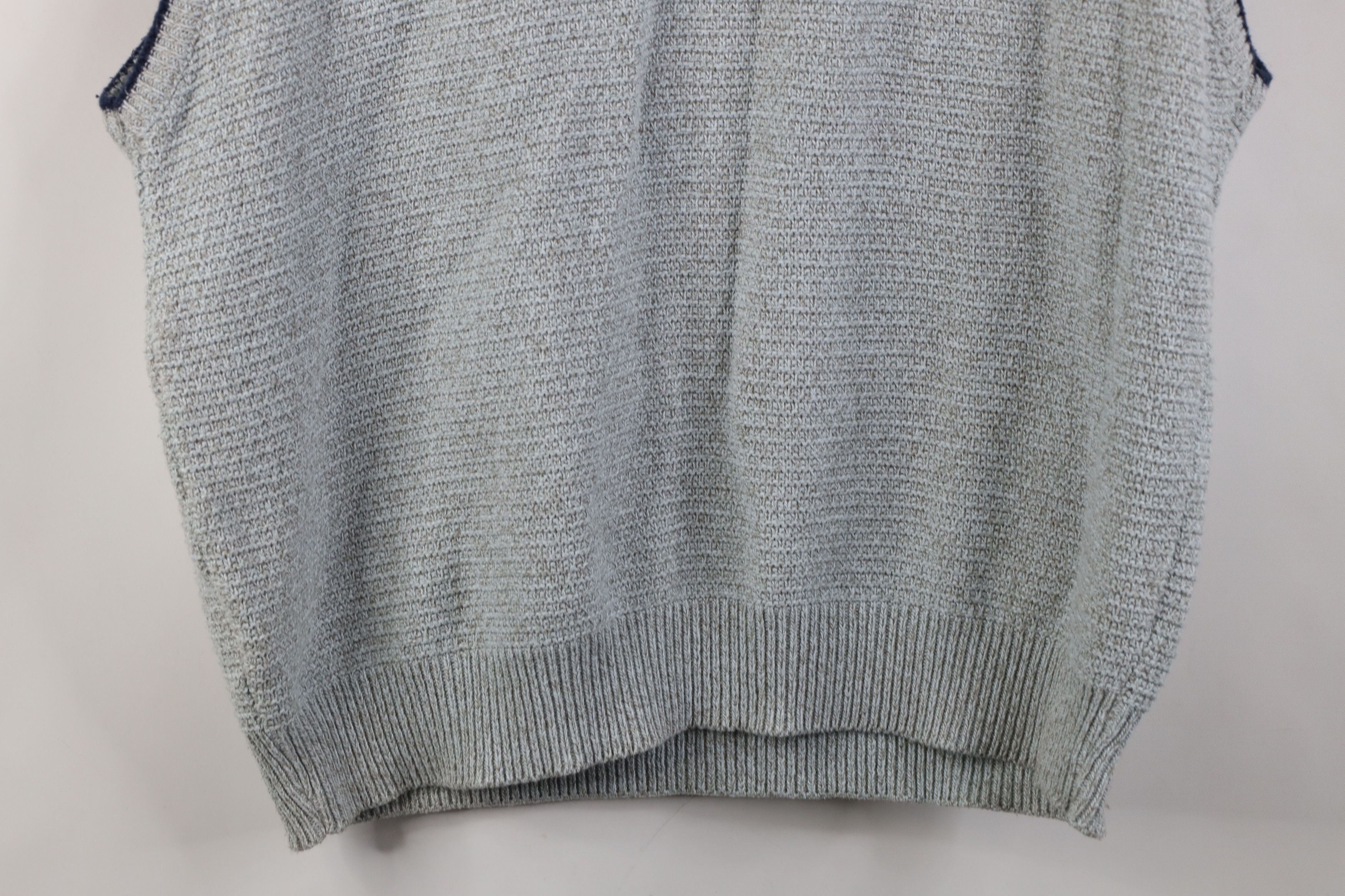Eddie Bauer Vintage 90s Eddie Bauer Knit V-Neck Sweater Vest Gray USA Size US L / EU 52-54 / 3 - 10 Thumbnail