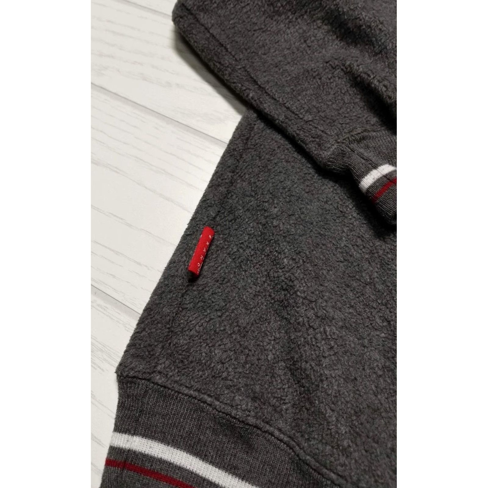 Vintage VINTAGE Coca-Cola Embroidered Polar Bears Sweatshirt Dark Grey Large Mens Regular Cotton Blend Sweatshirt 90s Embroidered Pullover Navy? Size US L / EU 52-54 / 3 - 3 Thumbnail