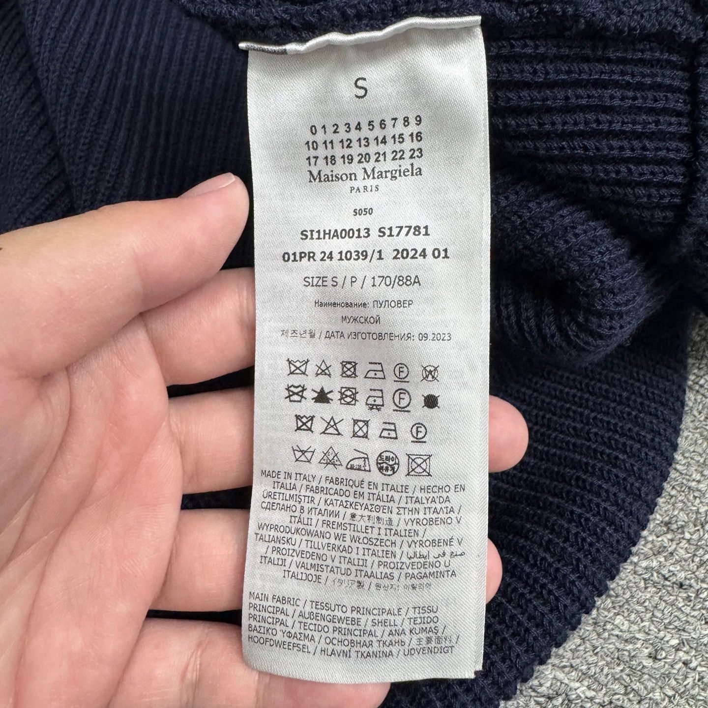 Maison Margiela MAISON MARGIELA Wool Knit Sweater S 99 New Size US S / EU 44-46 / 1 - 3 Thumbnail