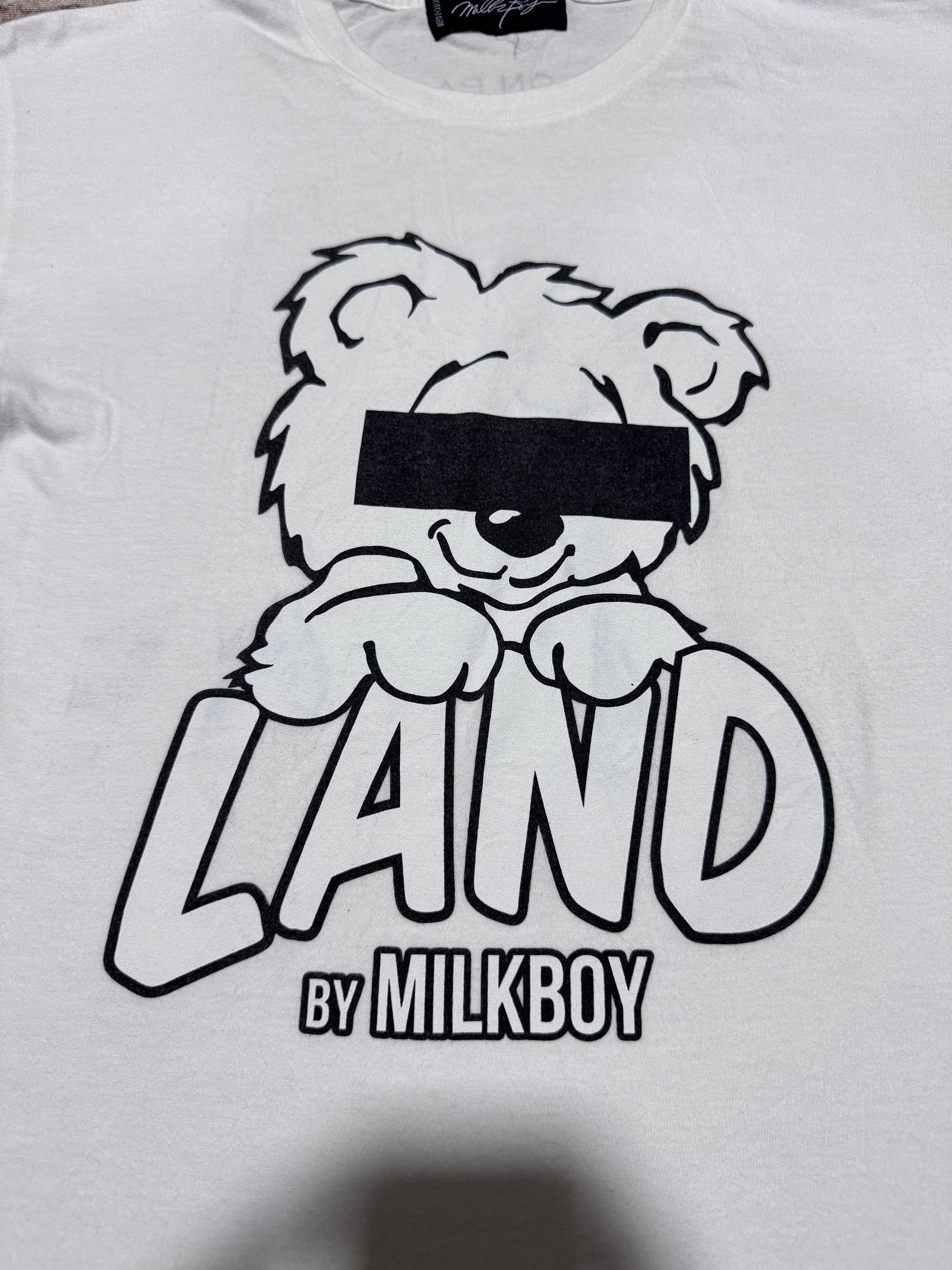 Japanese Brand Japanese Brand Milkboy Bear Land Season Pass T shirt Size US M / EU 48-50 / 2 - 2 Thumbnail