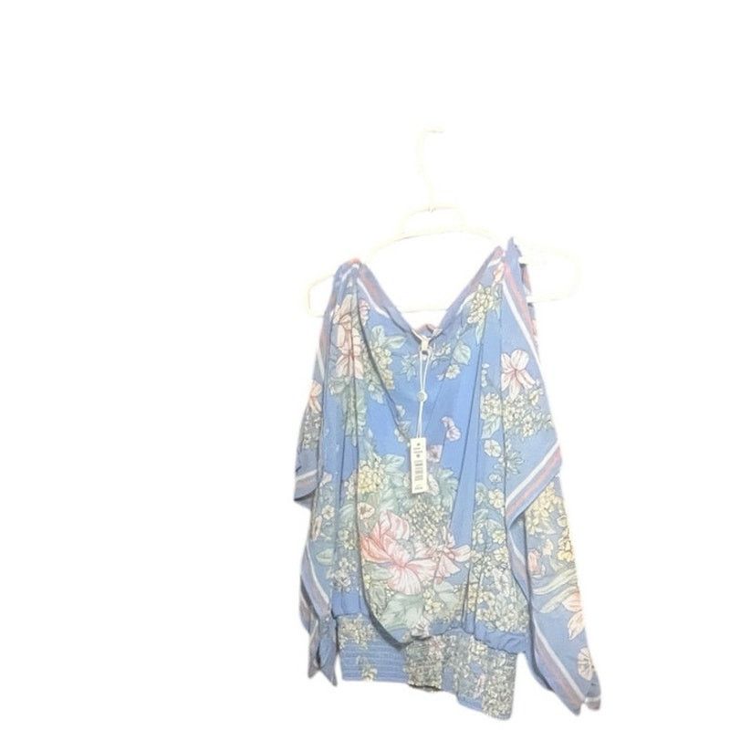 Other Max Studio Blue Floral Handerchief Blouse Size M NWT Size M / US 6-8 / IT 42-44 - 8 Thumbnail