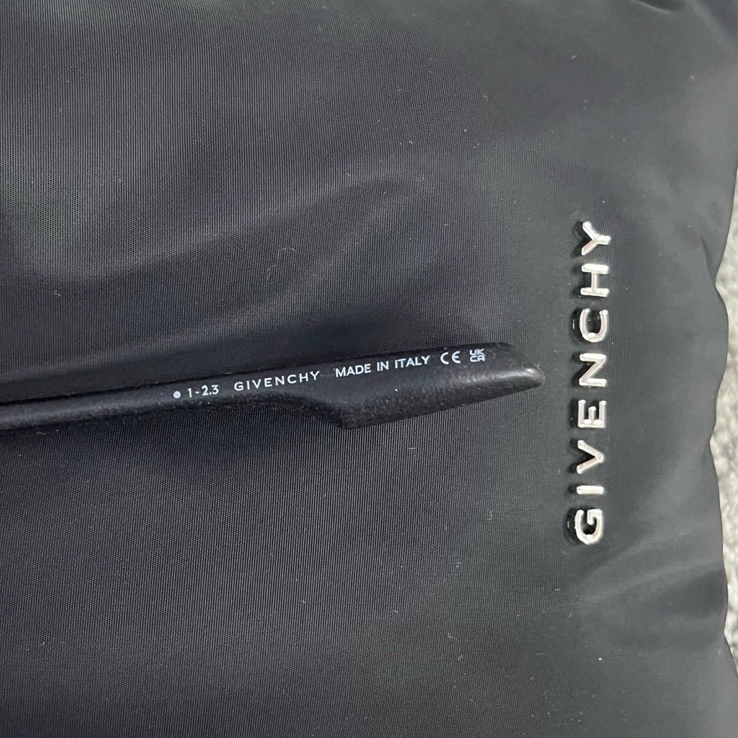 Givenchy Givenchy Latest Irregular Fashion Sunglasses Size ONE SIZE - 4 Thumbnail