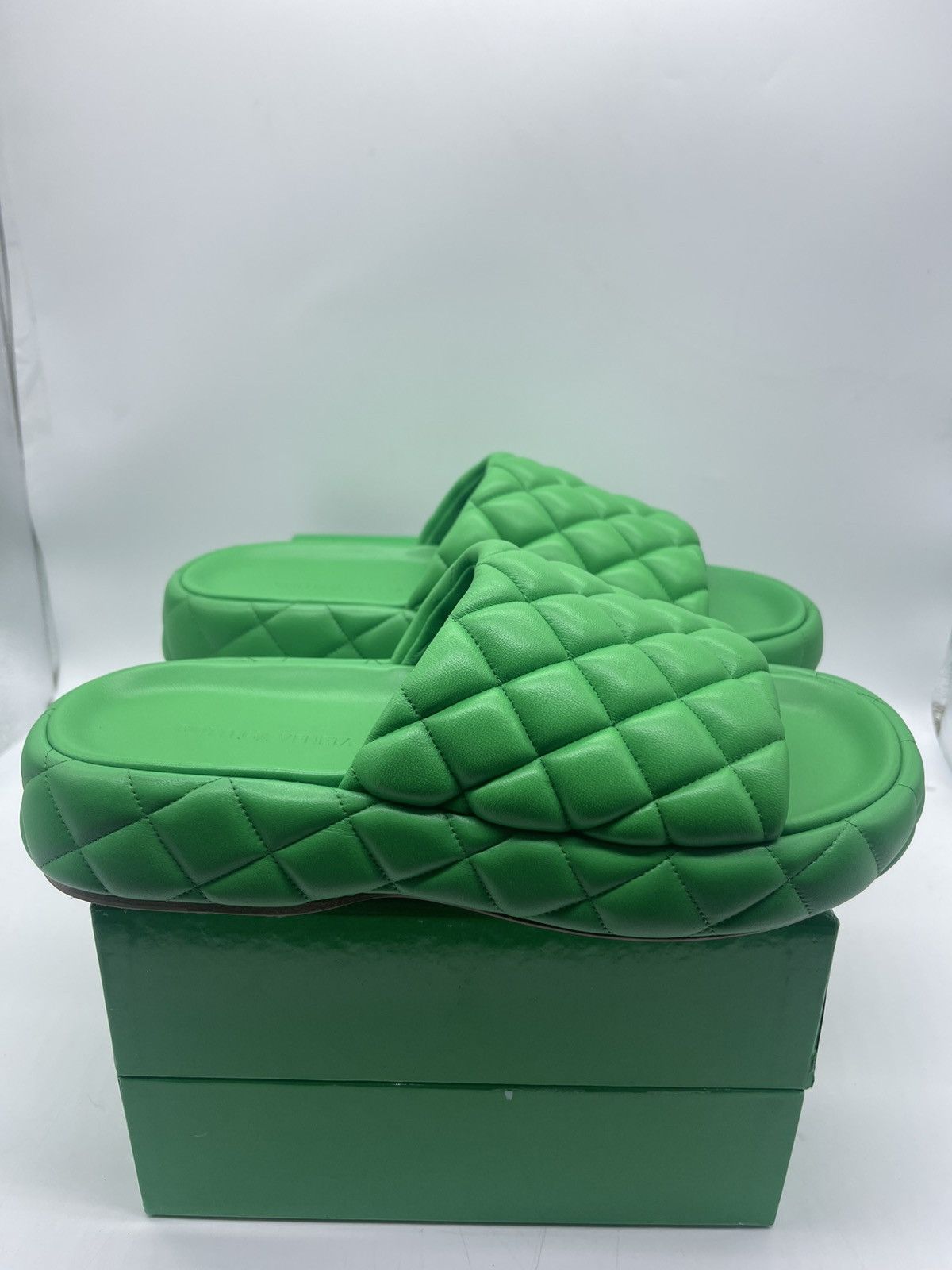 Bottega Veneta Bottega veneta leather padded sliders eu 39 Size US 9 / IT 39 - 3 Thumbnail
