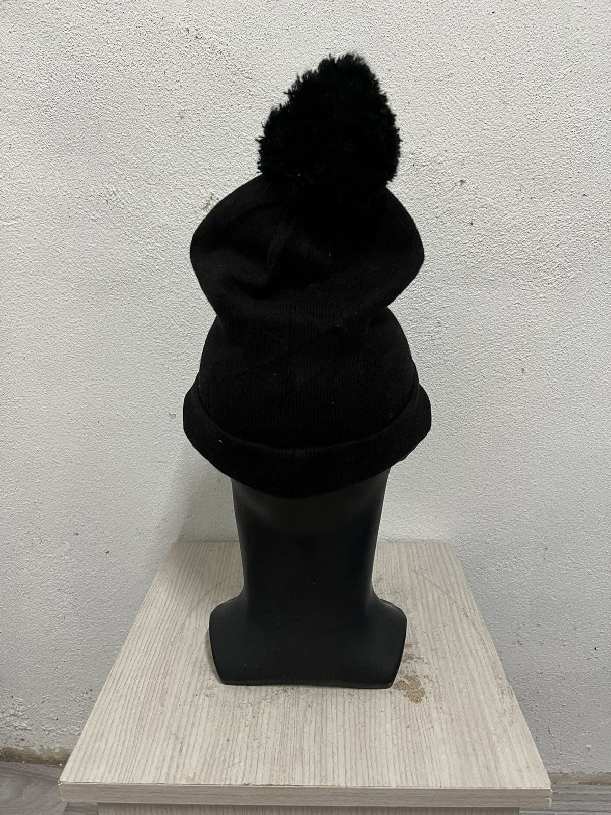 Seditionaries × Vintage Vintage H&M Skulls Seditionaries Beanie Hat Size ONE SIZE - 5 Thumbnail