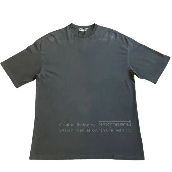 Balenciaga Balenciaga Grey Short Sleeve Logo T. Size US S / EU 44-46 / 1 - 1 Thumbnail
