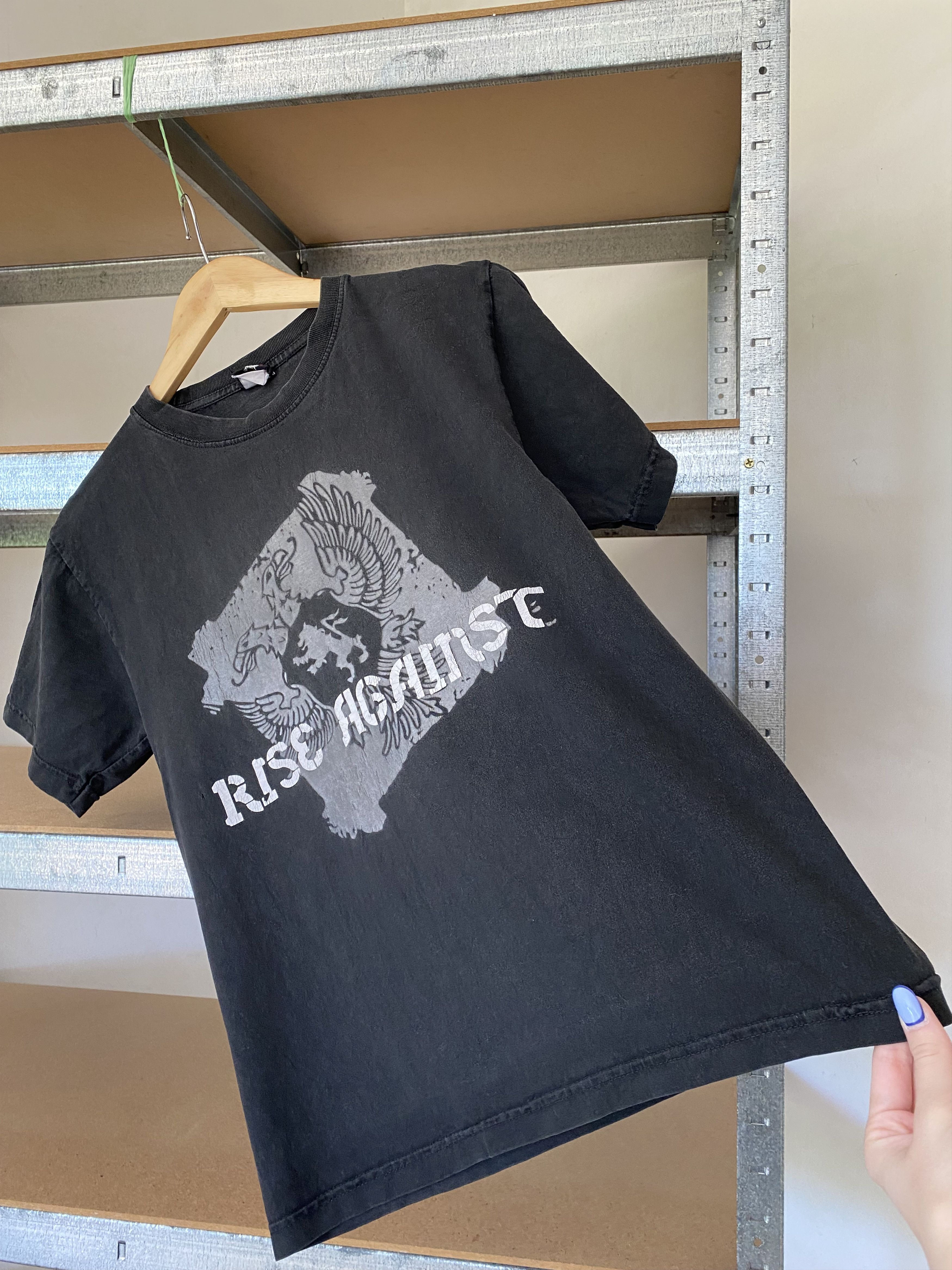 Band Tees Vintage 2000s Rise Against Rock Band T-shirt Size US S / EU 44-46 / 1 - 8 Thumbnail