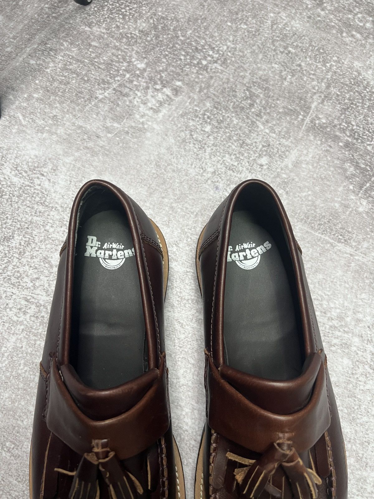 Dr. Martens Dr. Martens Annah Tassel Loafers Burgundy Dark Brown Leather Size US 9 / EU 42 - 4 Thumbnail