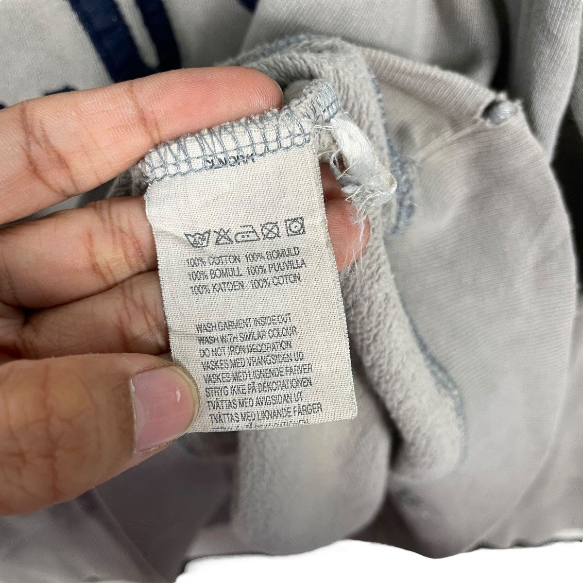 Levi's Vintage Levi’s 12 Cal USA Crewneck Sweatshirt Size US L / EU 52-54 / 3 - 13 Thumbnail