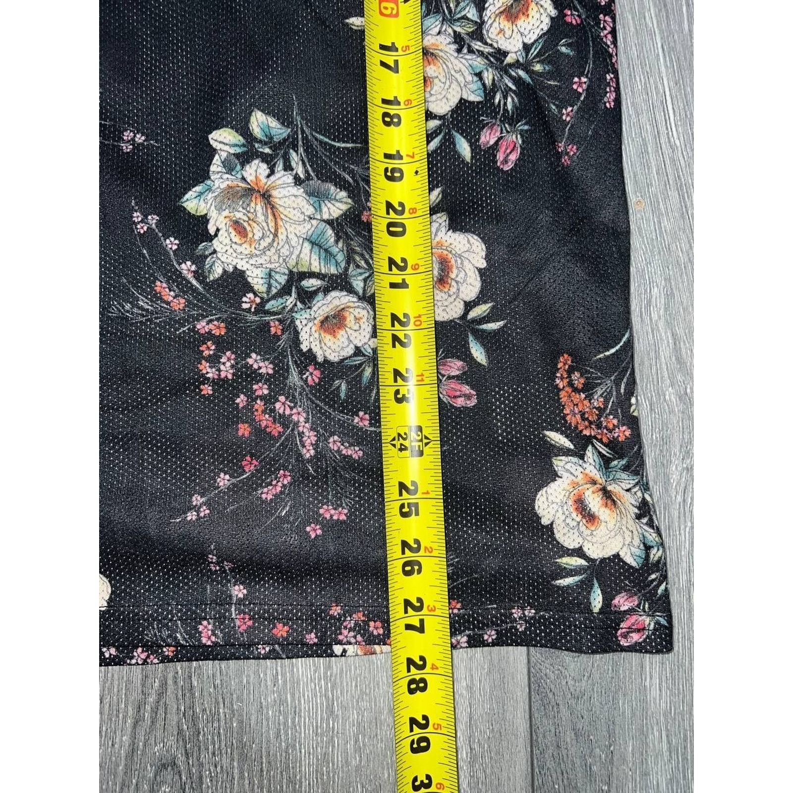 Pacsun PacSun Floral Jersey T Shirt Mens Black Neck Medium A003162 Size US M / EU 48-50 / 2 - 4 Thumbnail