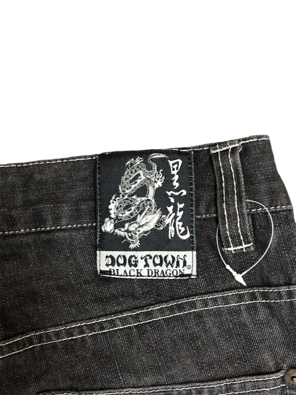 Dogtown 34x42 INSANE DOGTOWN BLACK DRAGON EMBROIDERED JEANS Size US 34 / EU 50 - 7 Thumbnail