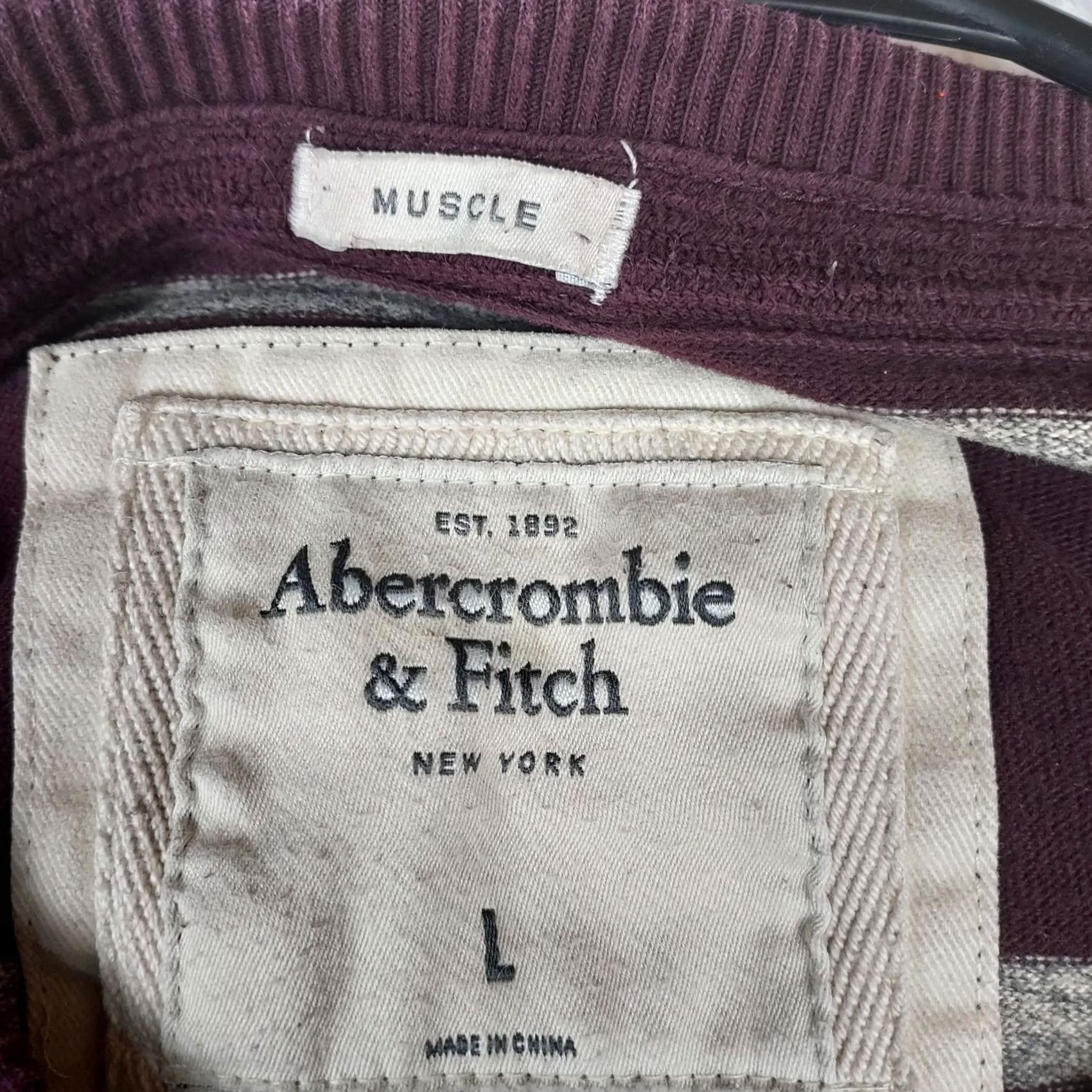 Abercrombie & Fitch Abercrombie & Fitch Men’s L Muscle Fit Long Sleeve Cotton Stripe Tee Maroon Gray Shirt Mens Regular Crew Neck Logo Knit Vintage No Size US L / EU 52-54 / 3 - 4 Thumbnail