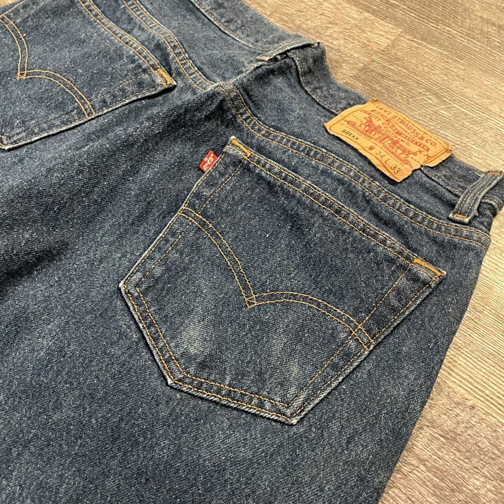 Levi's VINTAGE Levi’s 501 Jeans Mens Denim Dark Wash 32 x 30 USA 1990s Straight Size US 32 / EU 48 - 5 Thumbnail