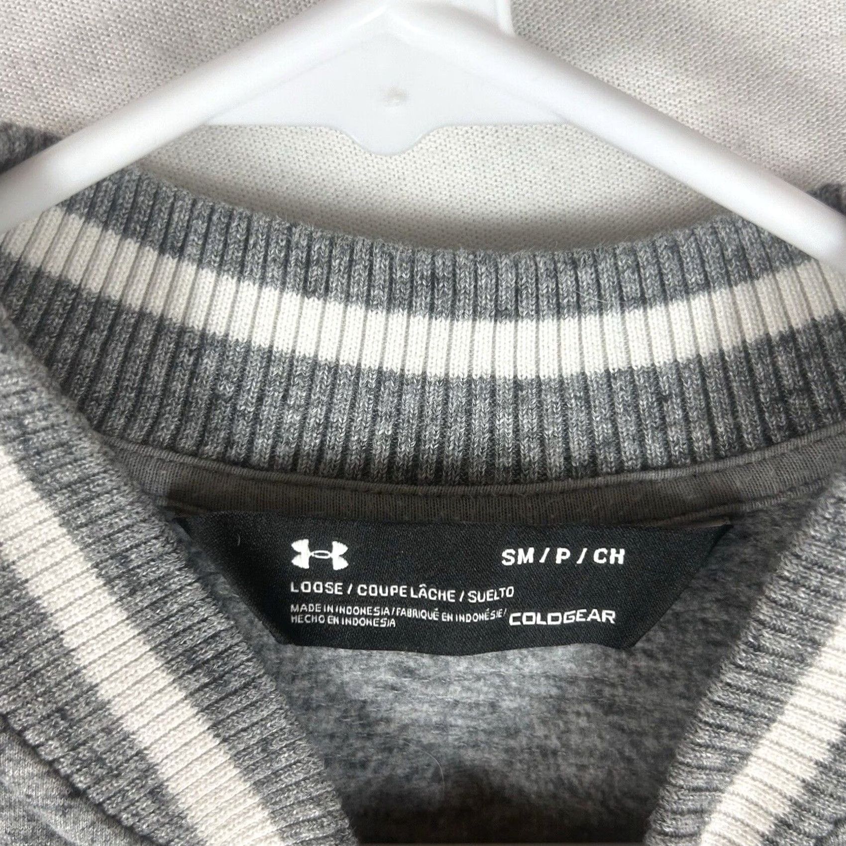 Under Armour Under Armour University of Wisconsin Badgers Sweatshirt Mens Small Gray Pullover College Varsity Size S / US 4 / IT 40 - 3 Thumbnail