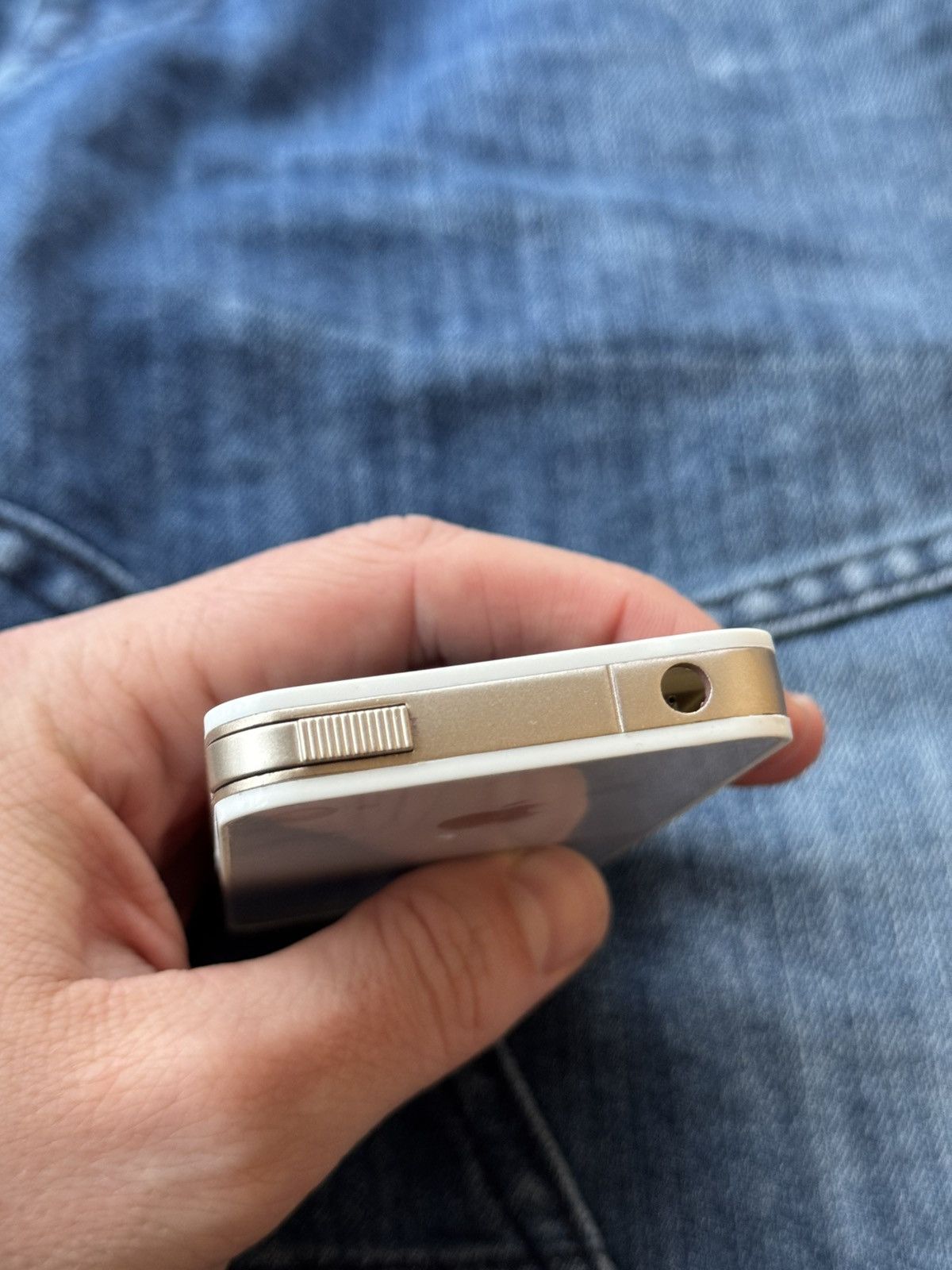 Vintage IPHONE CIGAR LIGHTER white 6s style, WORK! Humor Size ONE SIZE - 9 Thumbnail