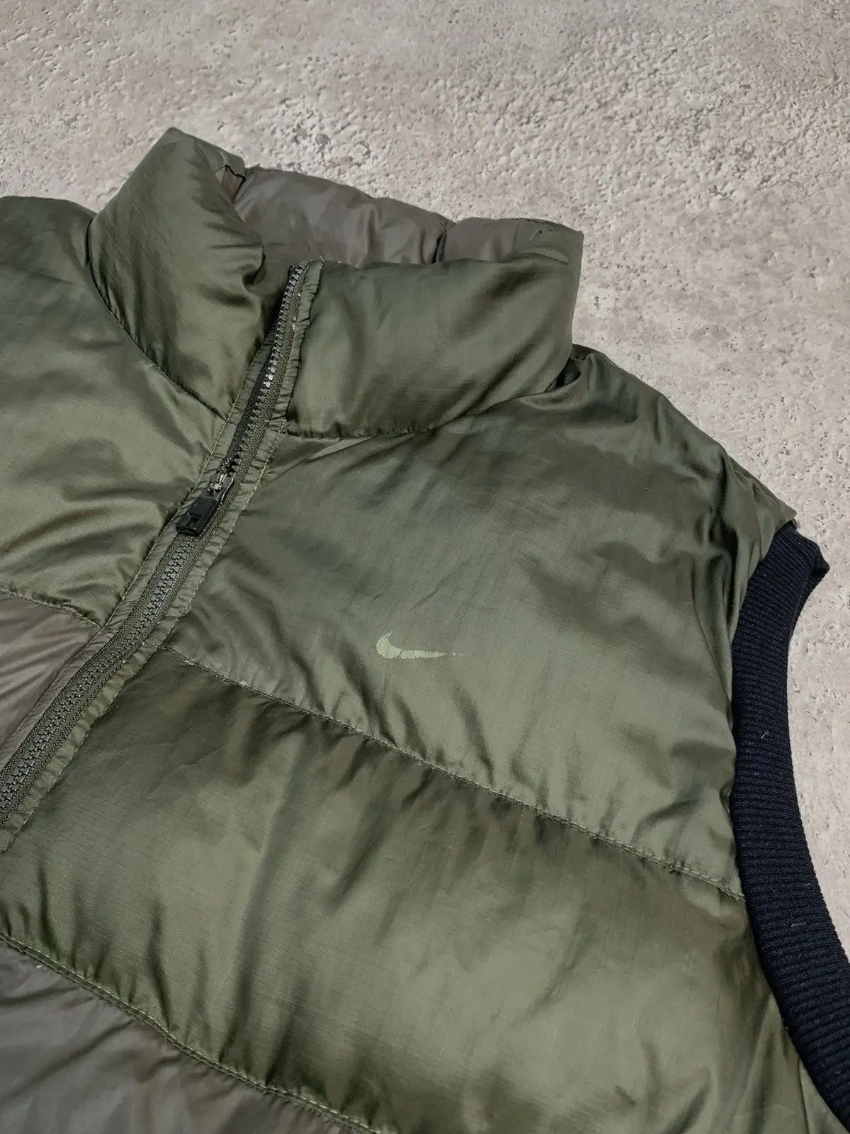 Nike × Vintage Vintage Y2K Nike Down Waistcoat Jacket Puffer Black Nike Size US XXL / EU 58 / 5 - 7 Thumbnail