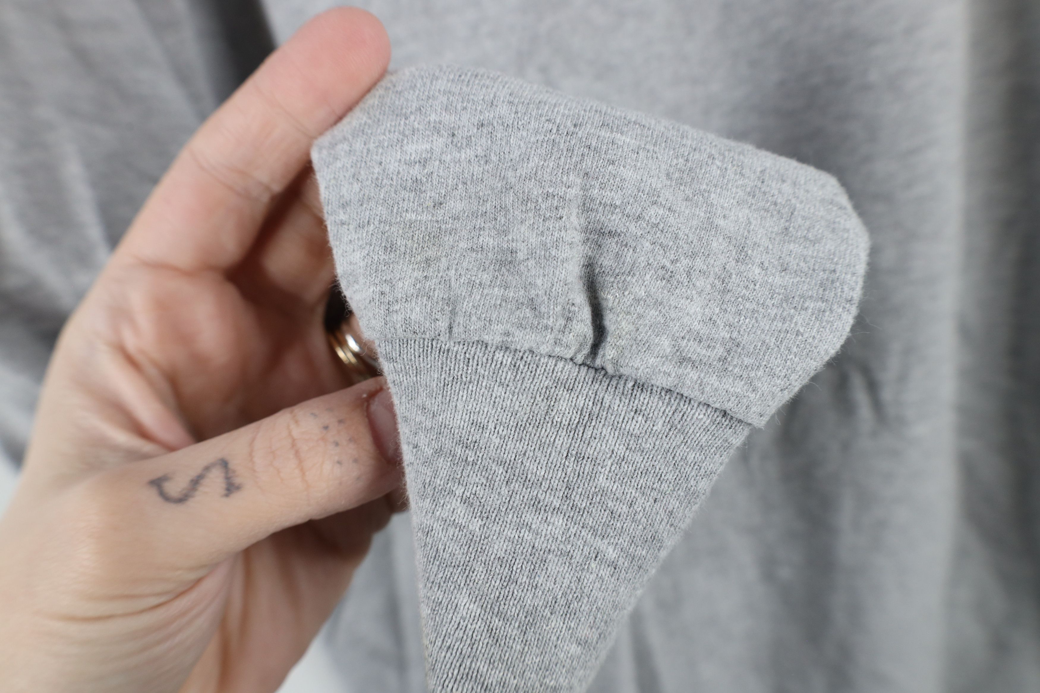 Vintage Vintage 90s Y2K Streetwear Long Sleeve T-Shirt Heather Gray Size US XL / EU 56 / 4 - 8 Thumbnail