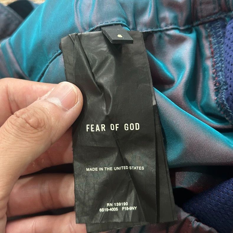 Fear of God Fear of God The main line of colorful streamer nylon short Size US 28 / EU 44 - 6 Thumbnail