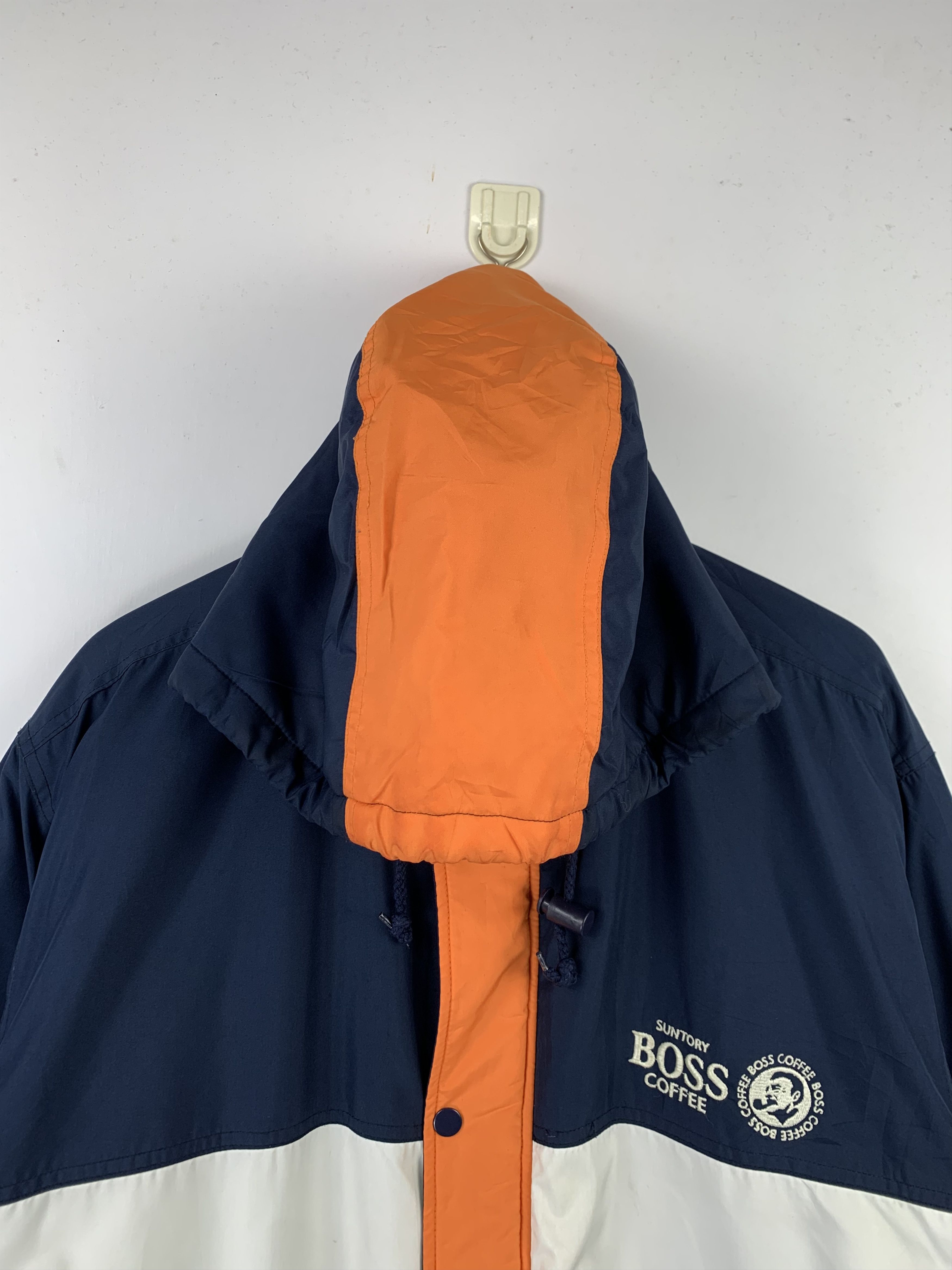Vintage Vintage Suntory Boss Coffee Bomber Jacket J1577 Size US M / EU 48-50 / 2 - 2 Thumbnail