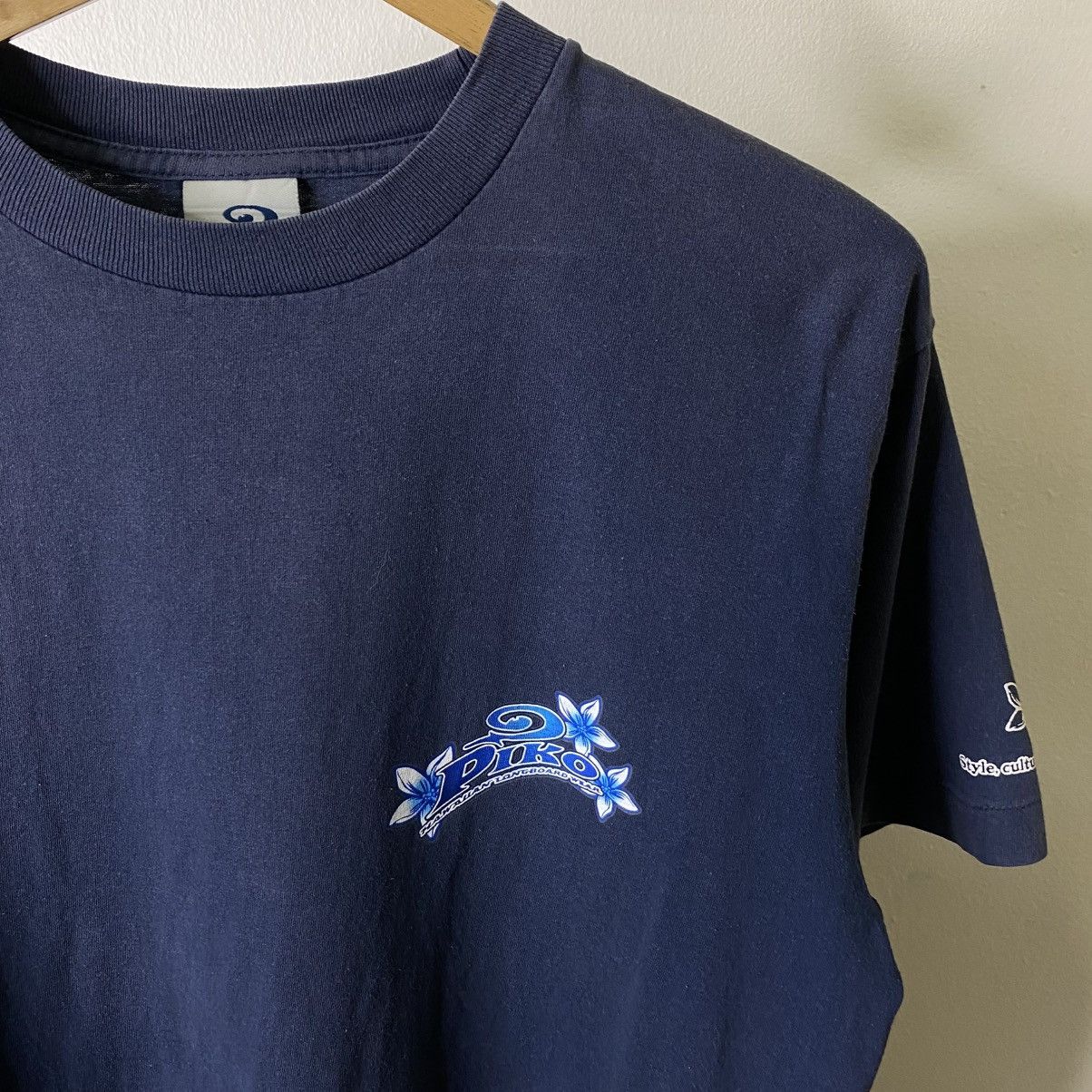 Vintage Vintage Y2K Piko Surf Tee Size US L / EU 52-54 / 3 - 8 Thumbnail