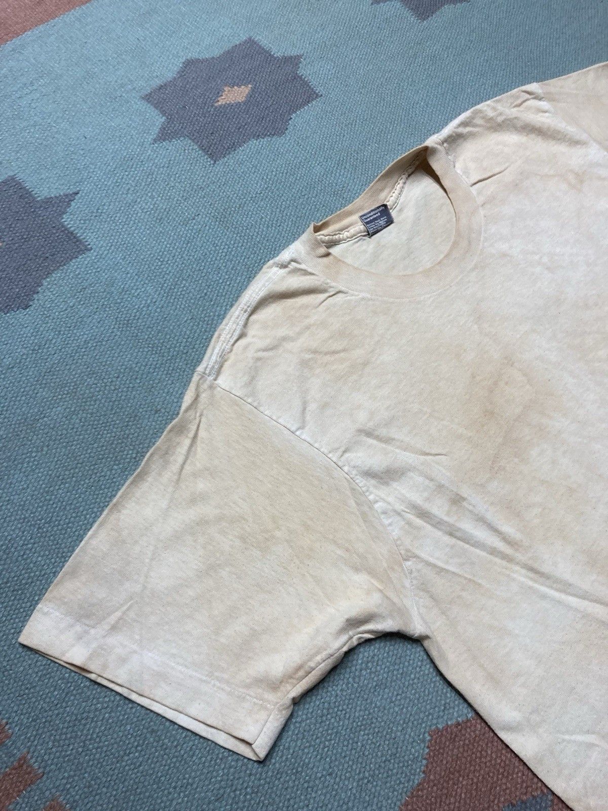 Vintage 80s blank white t shirt BVD grunge soft cotton worn large Size US L / EU 52-54 / 3 - 6 Thumbnail