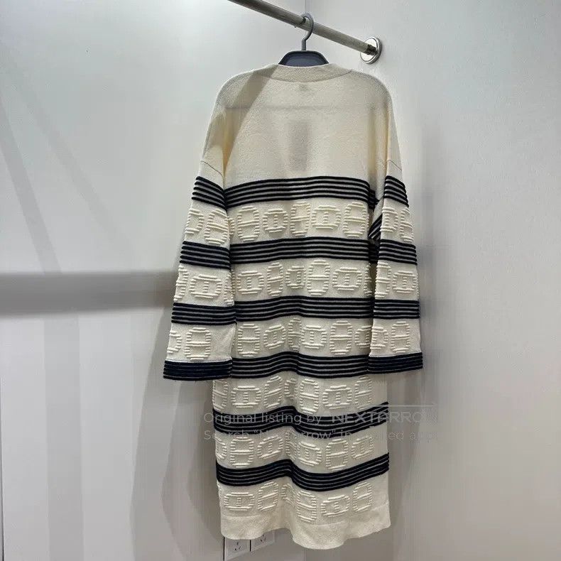 Hermes Hermes All-Over Pig Nose Long Cashmere Cardigan Size XS / US 0-2 / IT 36-38 - 2 Thumbnail