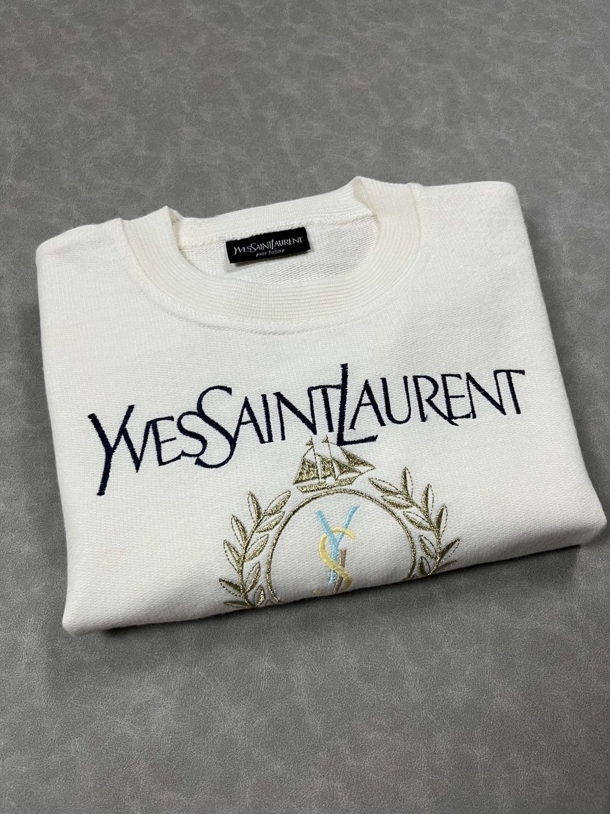 Yves Saint Laurent 90s YSL embroidery sweatshirt Size US M / EU 48-50 / 2 - 4 Thumbnail
