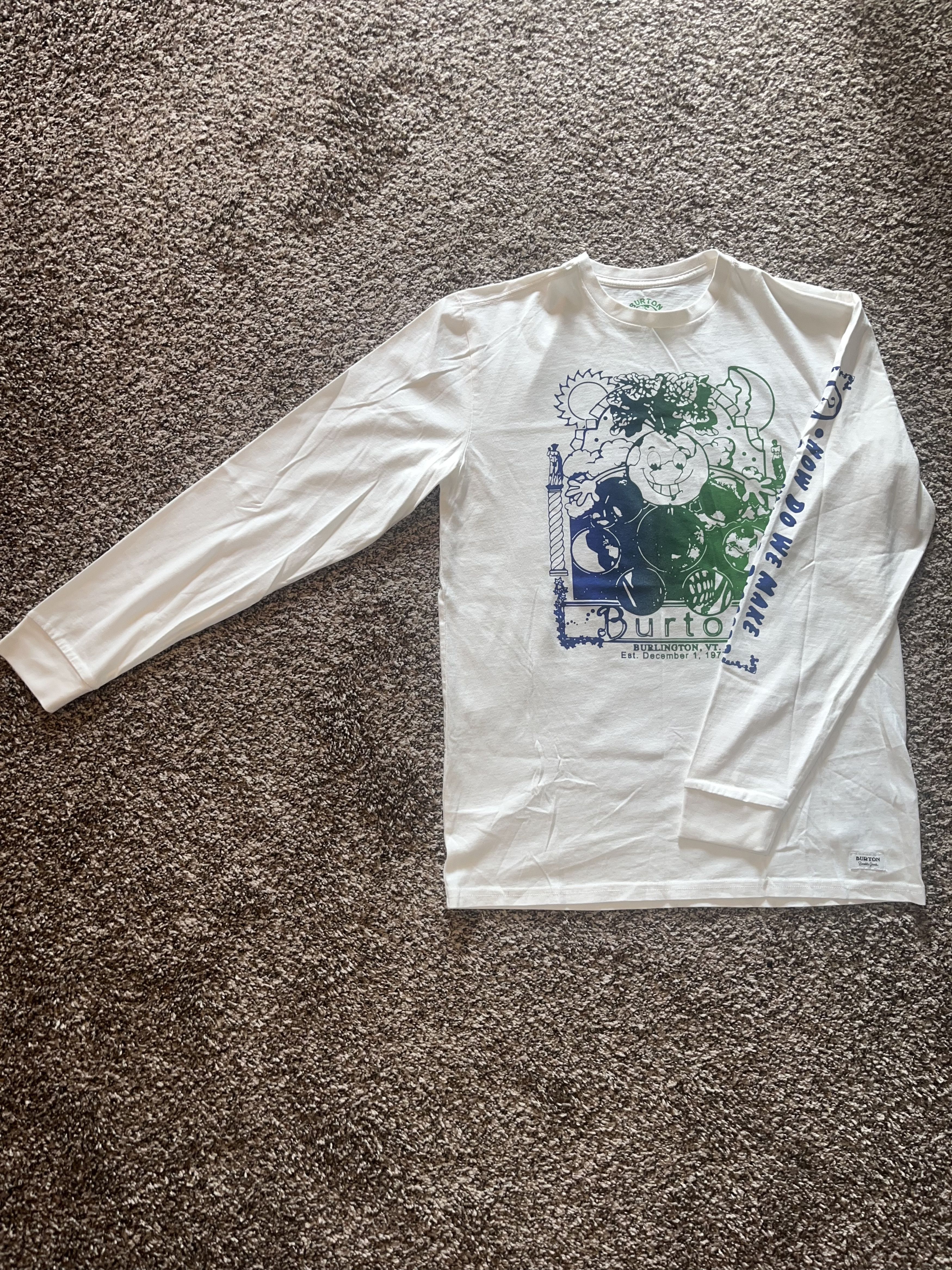 Online Ceramics Online ceramics x burton snowboards size S brand new Size US S / EU 44-46 / 1 - 2 Thumbnail