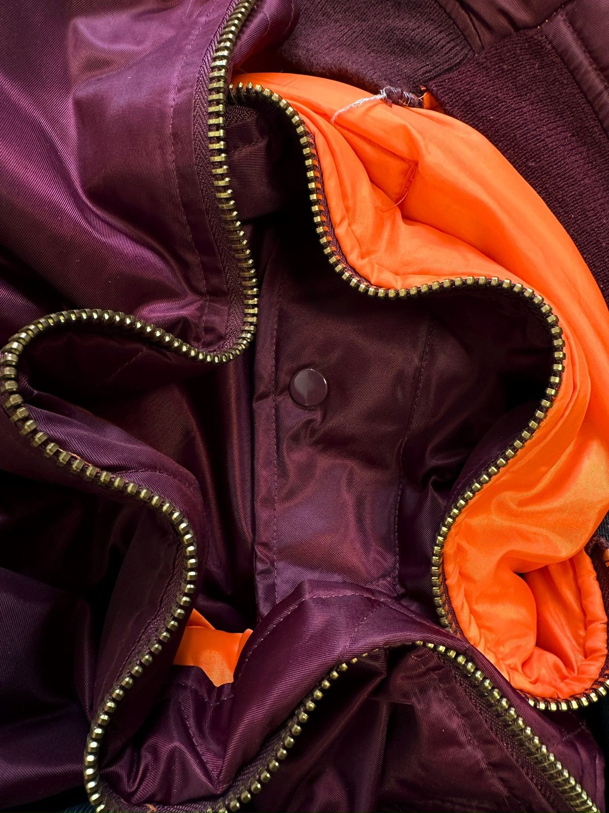 Vetements AW17 Vetements ‘5XL’ Oversized Burgundy Nylon Bomber Jacket Size US XXL / EU 58 / 5 - 5 Thumbnail