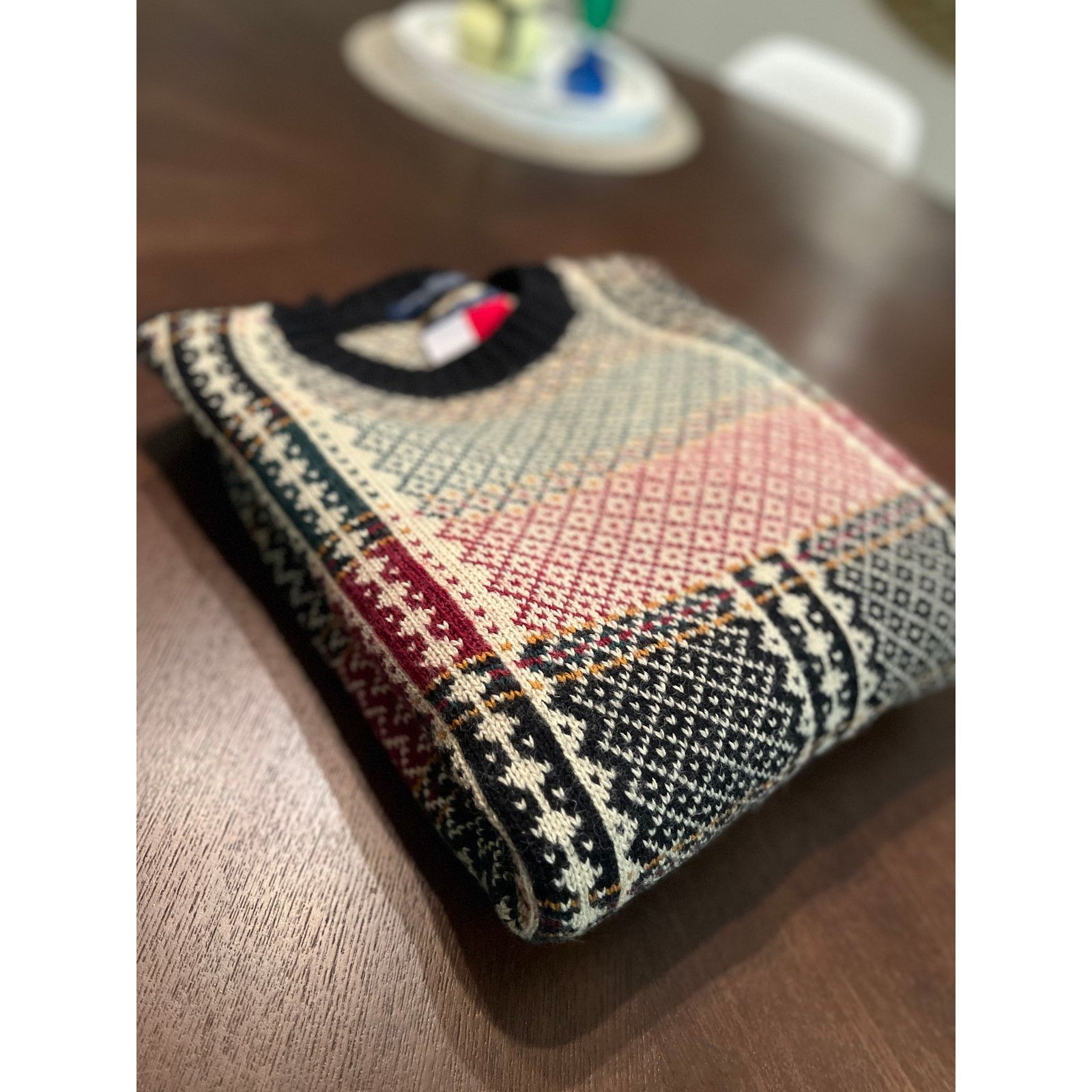 Vintage Vtg 90s Tommy Hilfiger Heavy Wool Blend Fair Isle Sweater XL Size US XL / EU 56 / 4 - 9 Thumbnail