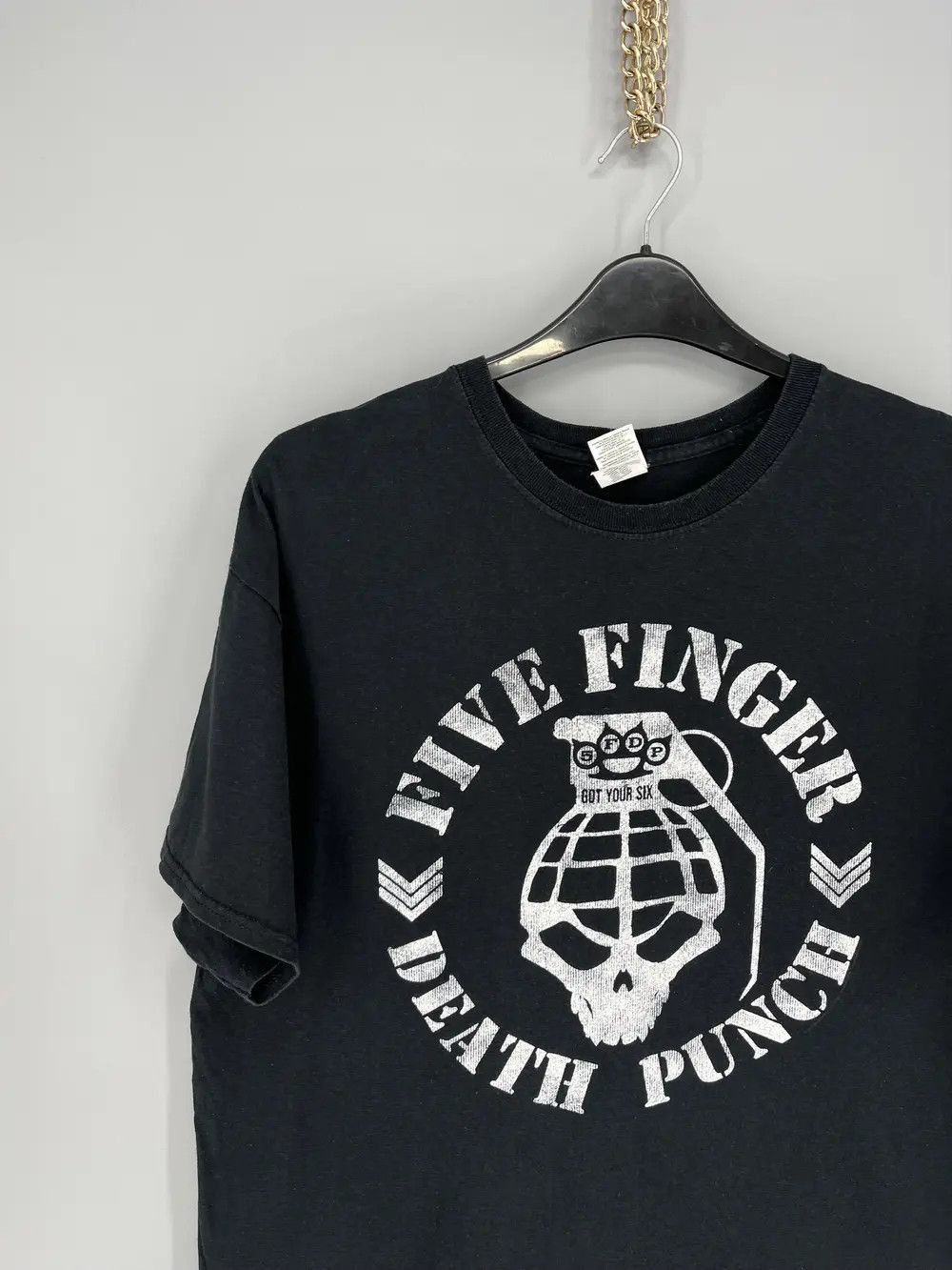 Band Tees Vintage Five Finger Death Punch streetwear vintage rock tee Size US XL / EU 56 / 4 - 4 Thumbnail