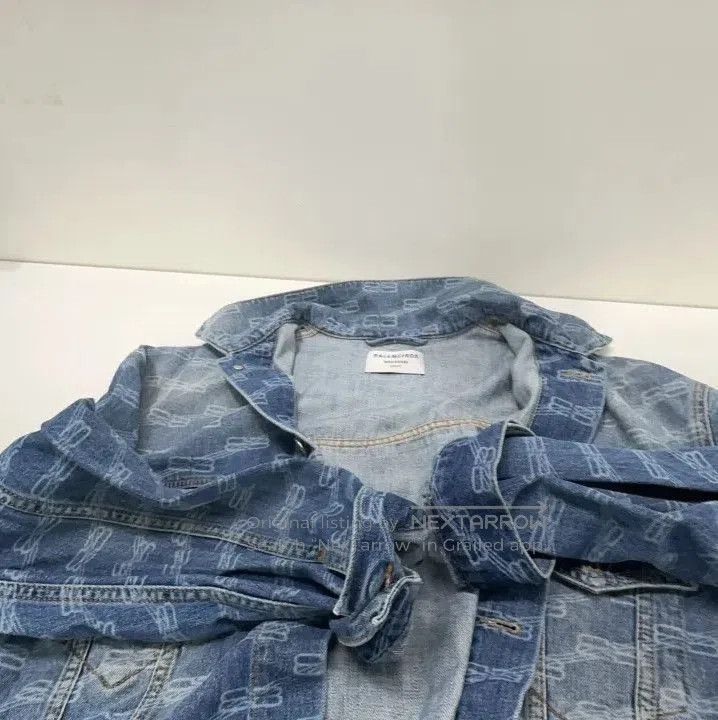 Balenciaga Balenciaga Logo Denim Jacket for Men and Women. Size US XS / EU 42 / 0 - 8 Thumbnail