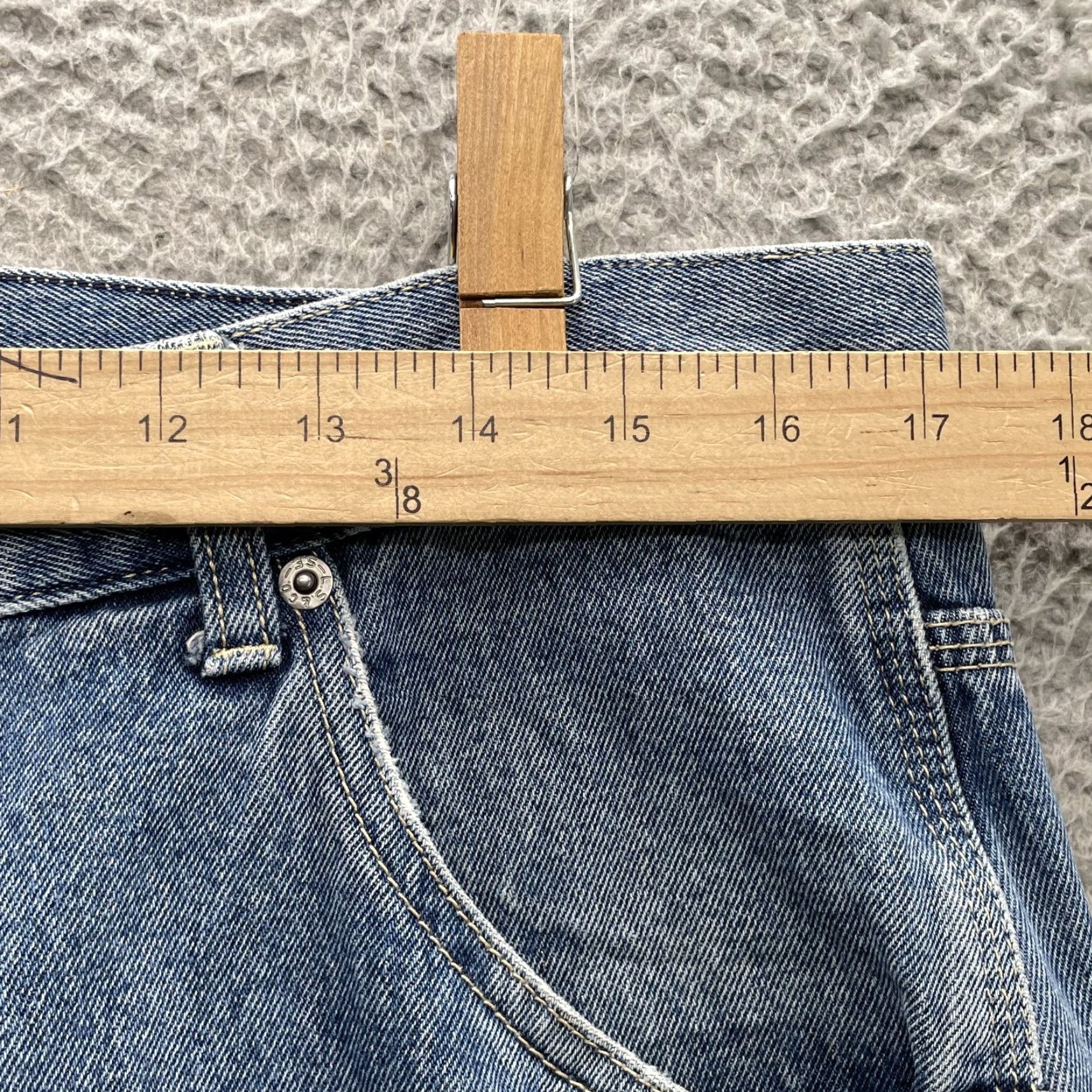 Levi's VINTAGE Levi's Carpenter Jeans 34x31 Skater Workwear Baggy Rave Y2k Streetwear Denim Jeans Mens Blue 34 Regular 5-Pocket Western100% Cotton Levi's Size US 34 / EU 50 - 3 Thumbnail