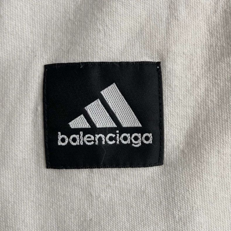 Balenciaga Balenciaga Embroidered logo short sleeve Size US L / EU 52-54 / 3 - 5 Thumbnail