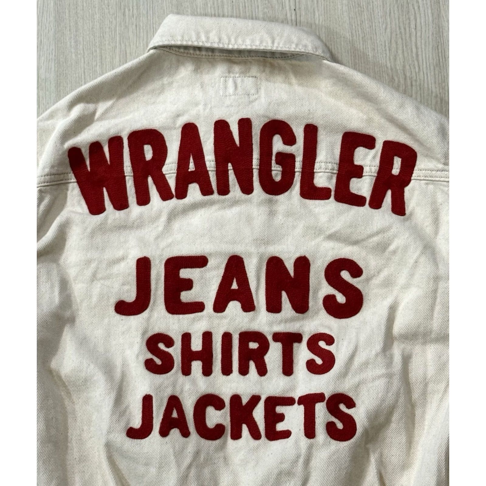 Wrangler VINTAGE Wrangler Women's Jeans Shirts Jackets Embroidered Western Jacket Small Lainey Size S / US 4 / IT 40 - 4 Thumbnail