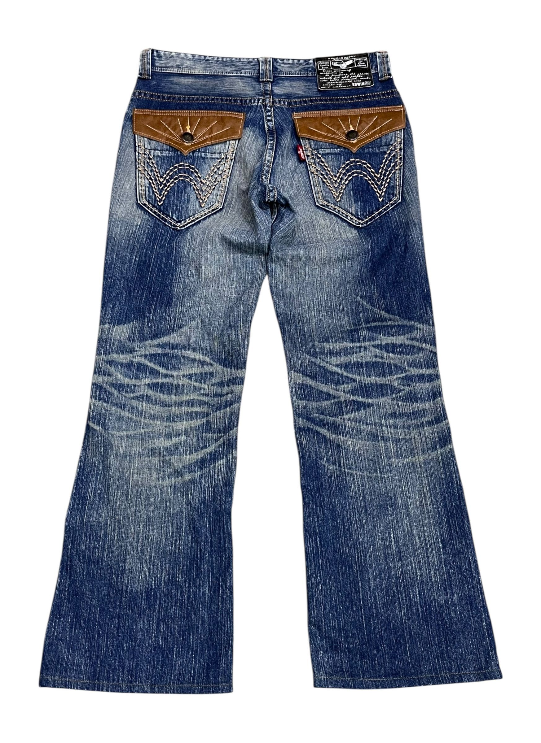 Edwin Vintage Edwin 431XVS Distressed Flare Jeans W32 Size US 32 / EU 48 - 1 Thumbnail