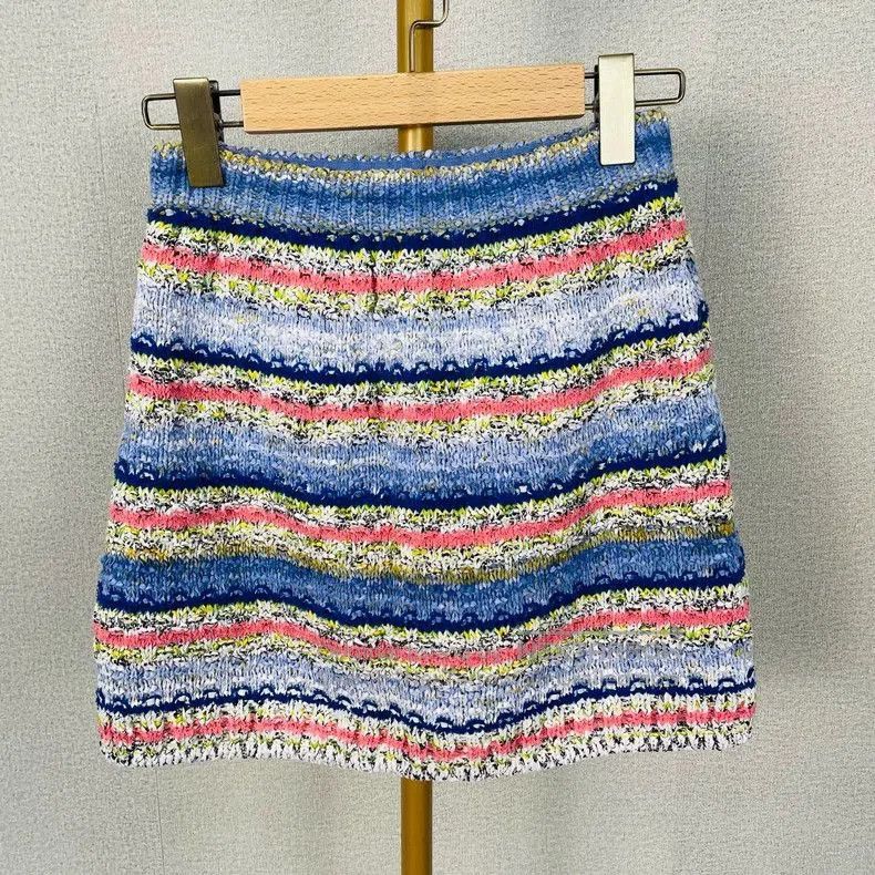 Chanel Chanel Colorful Woven Knit Skirt. Size US 38 / EU 54 - 2 Thumbnail
