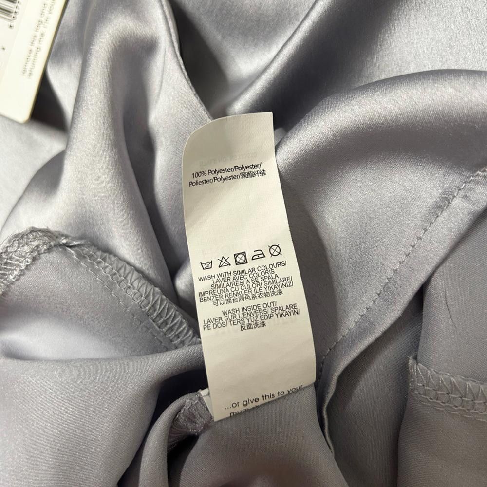 Designer Missguided l NWT V Neck Satin Slip Dress Gray Size 0 Size XS / US 0-2 / IT 36-38 - 8 Thumbnail