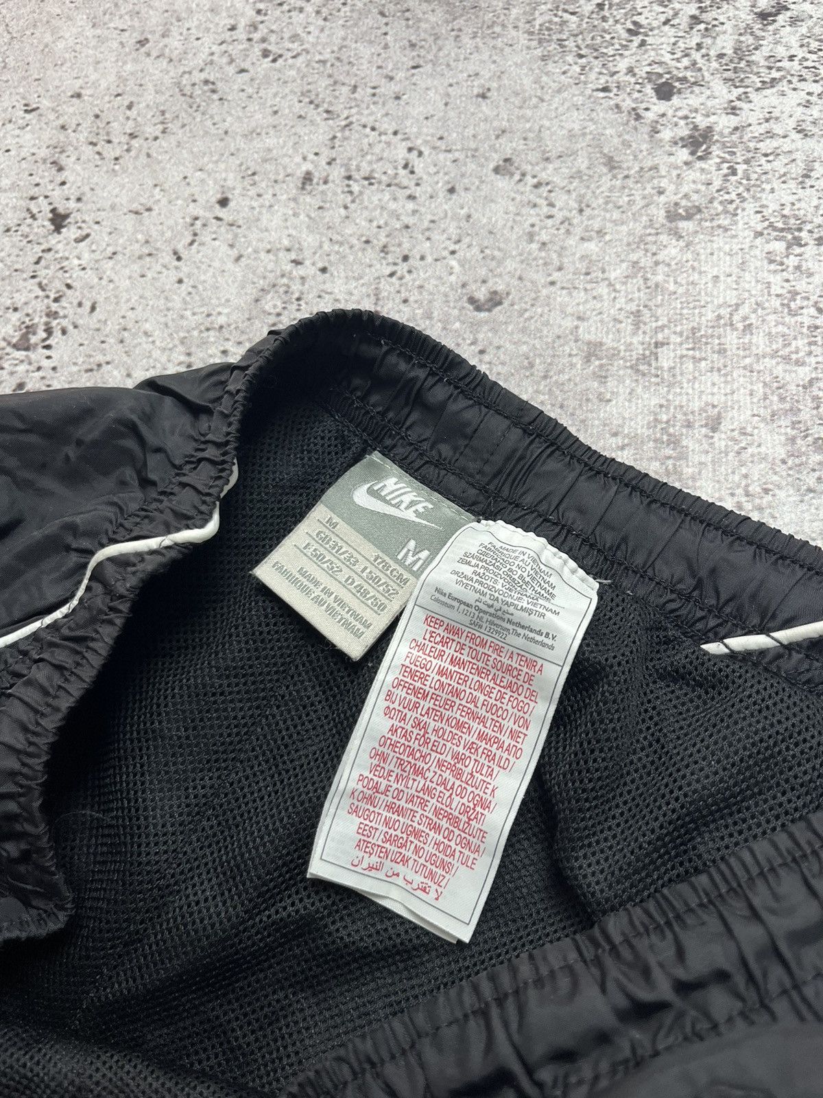 Nike × Vintage 🌵Vintage Nike Track Pant Nylon Drill Pants Cargo Size US 32 / EU 48 - 2 Thumbnail