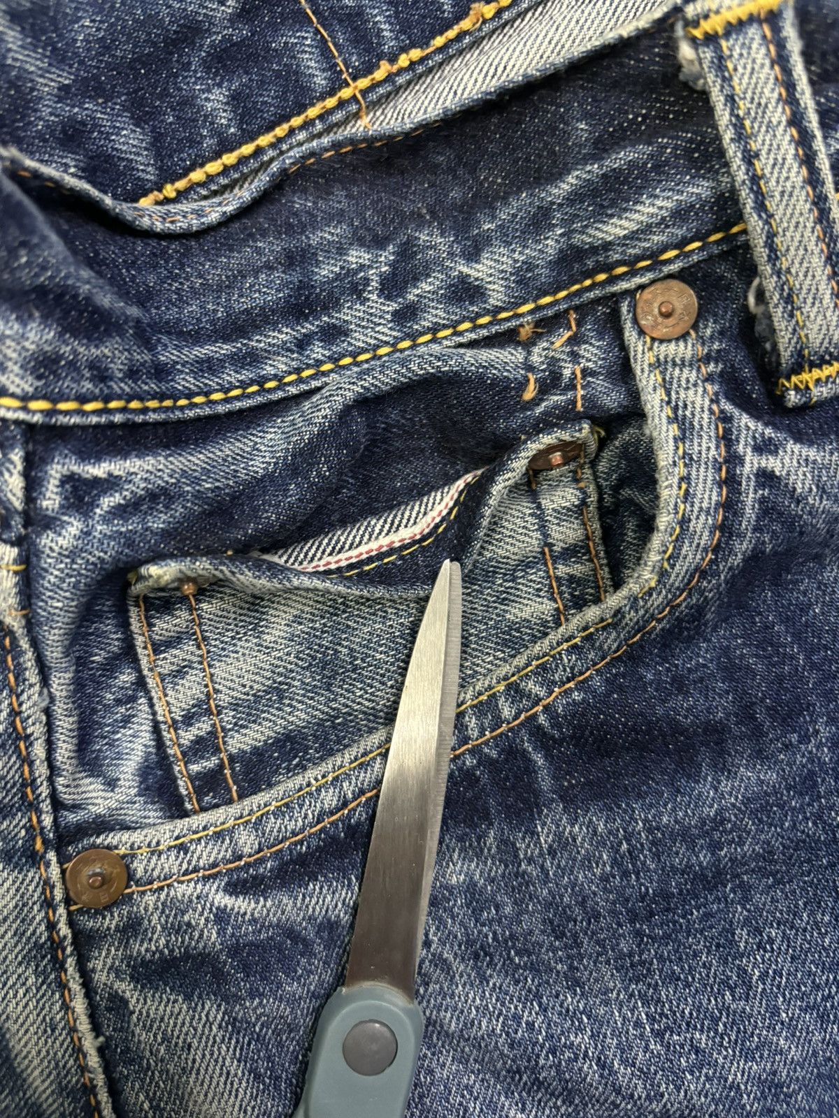 Evisu Vintage 00s Evisu Selvedge Loose Distressed Jeans by Yamane Size US 31 - 8 Thumbnail