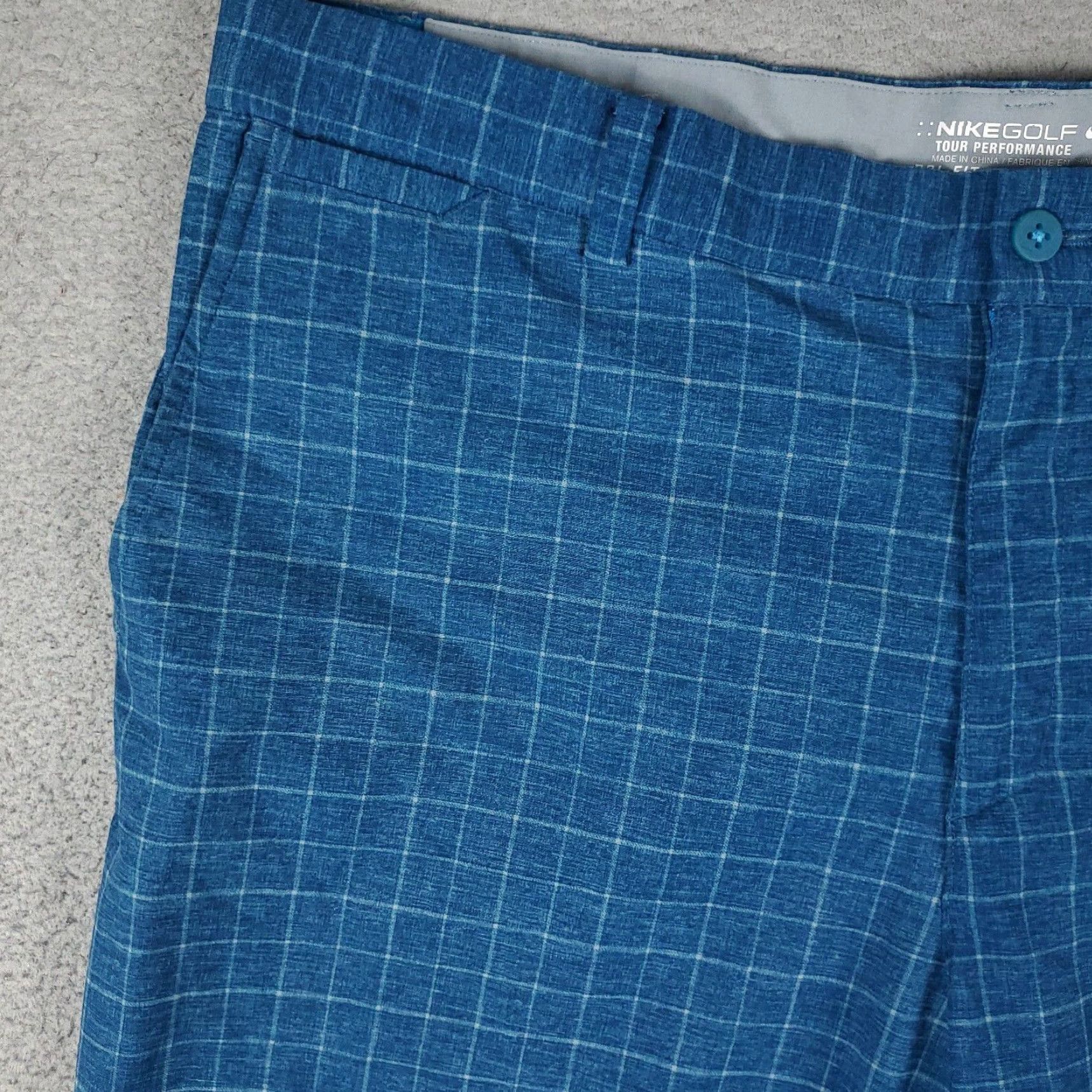 Nike Nike Shorts Mens 38 Blue Check Dri Fit Golf Casual Flat Front Chino Size US 38 / EU 54 - 2 Thumbnail