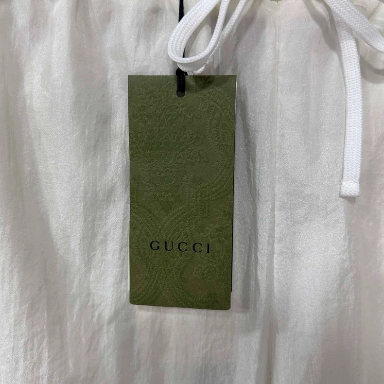Gucci Gucci Size S Classic red and green striped shorts 2506-Nex Size 25" / US 0 / IT 36 - 7 Thumbnail