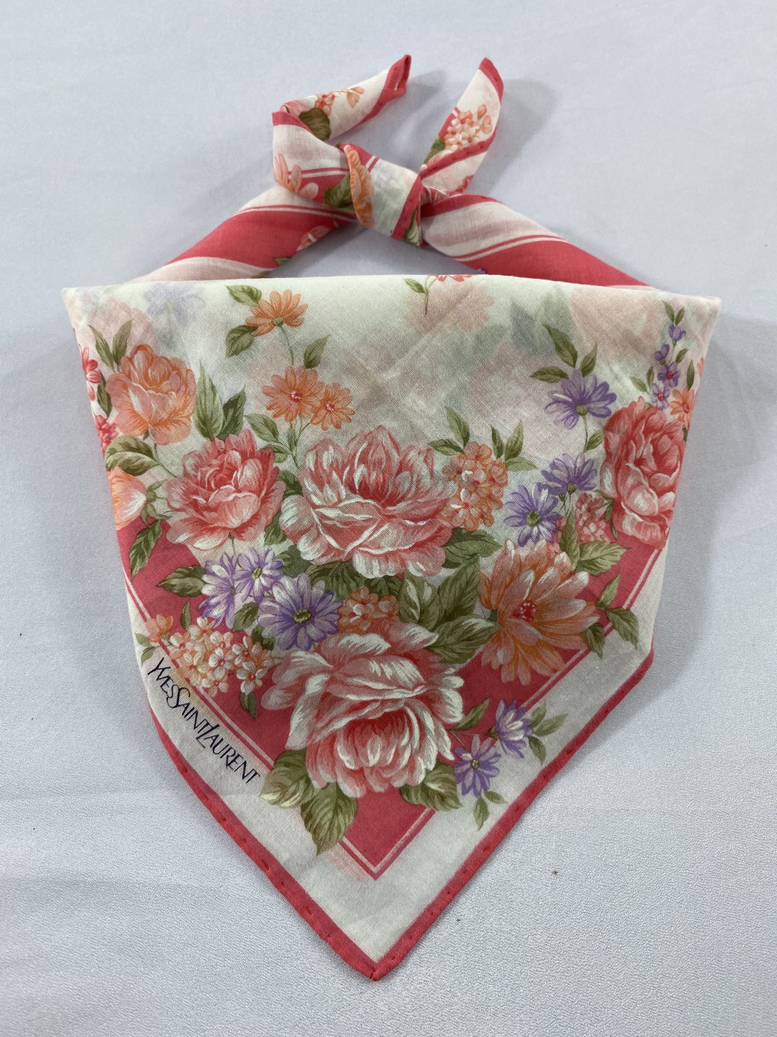 Yves Saint Laurent Yves Saint Laurent Handkerchief / Bandana / Neckerchief Size ONE SIZE - 2 Thumbnail