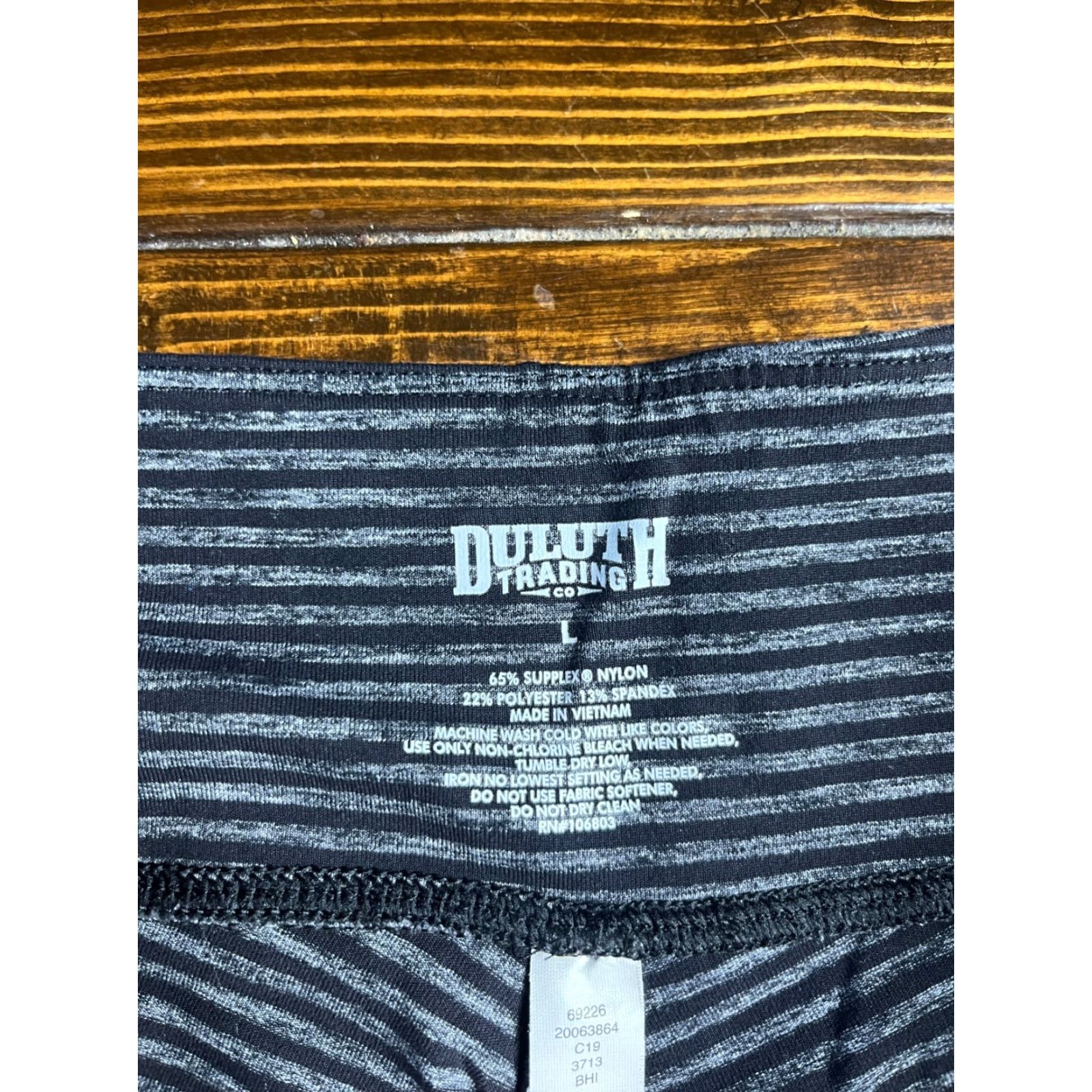 Vintage Duluth Women's Large Striped Pull On Elastic Waist Black Gray Leggings Shirt/Hoodie? Size 36" / US 14 / IT 50 - 6 Thumbnail