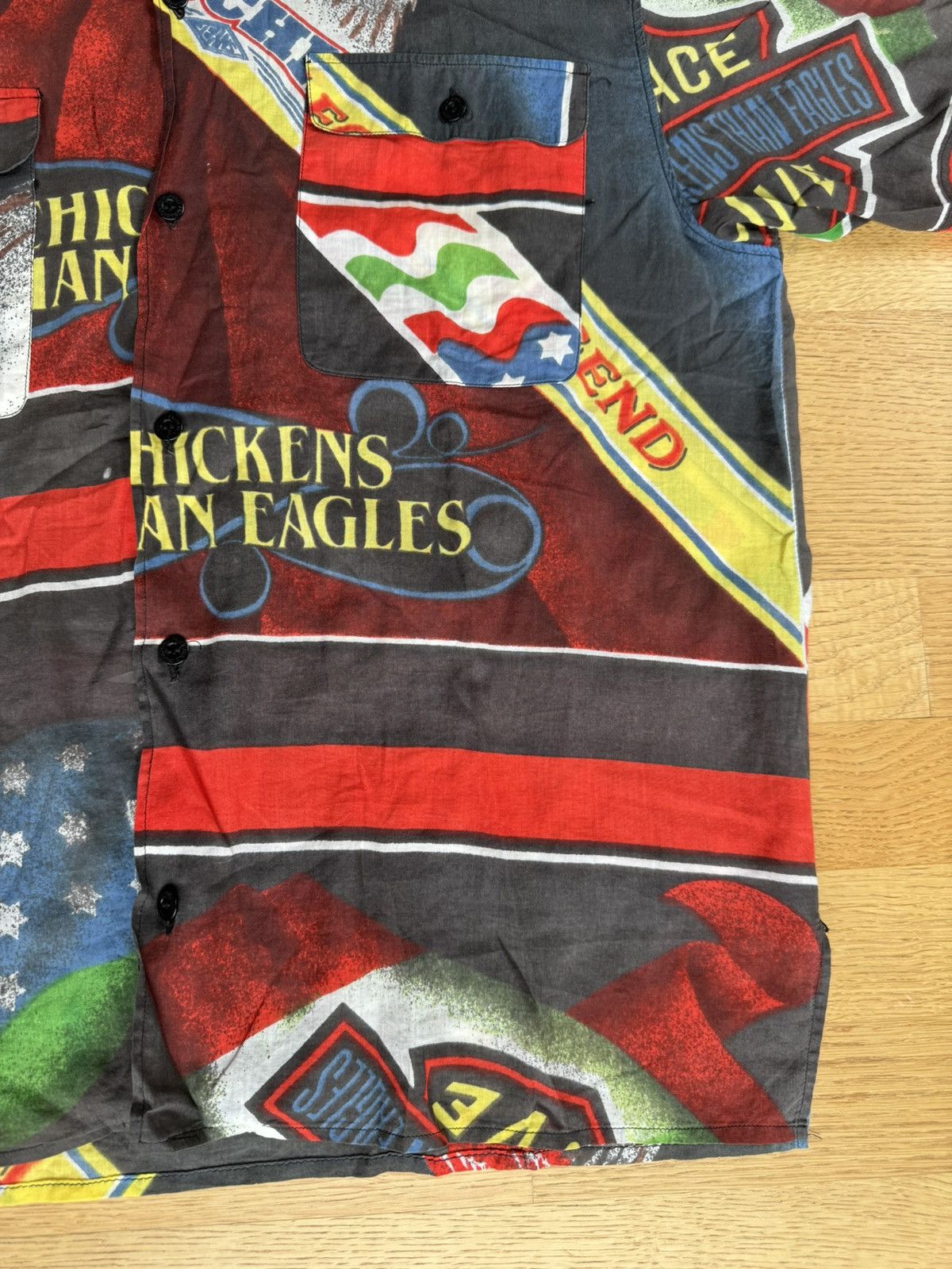Moschino × Vintage VTG 1990‘s iconic More Chicken than Eagly Shirt Size US M / EU 48-50 / 2 - 15 Thumbnail
