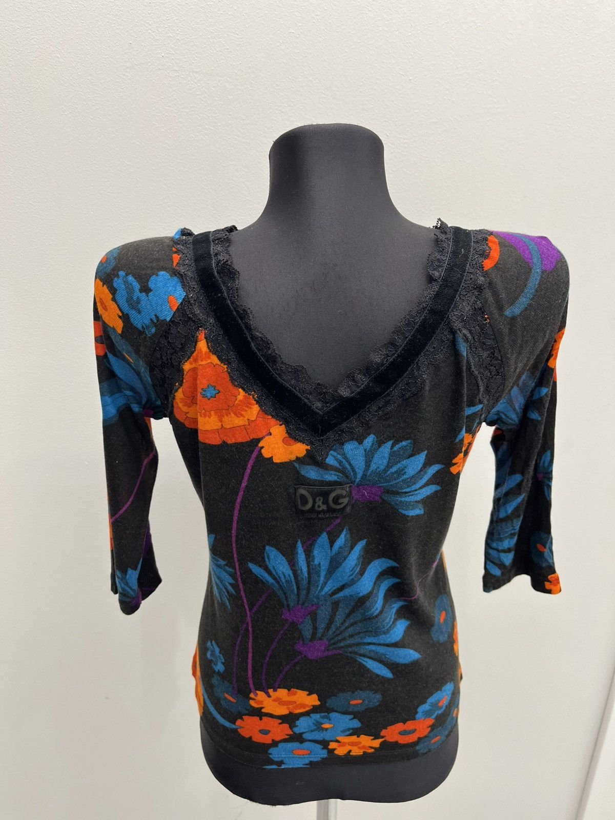 Dolce & Gabbana D&G Dolce & Gabbana Archive Floral Lace Trim Longsleeve Y2K Size M / US 6-8 / IT 42-44 - 2 Thumbnail