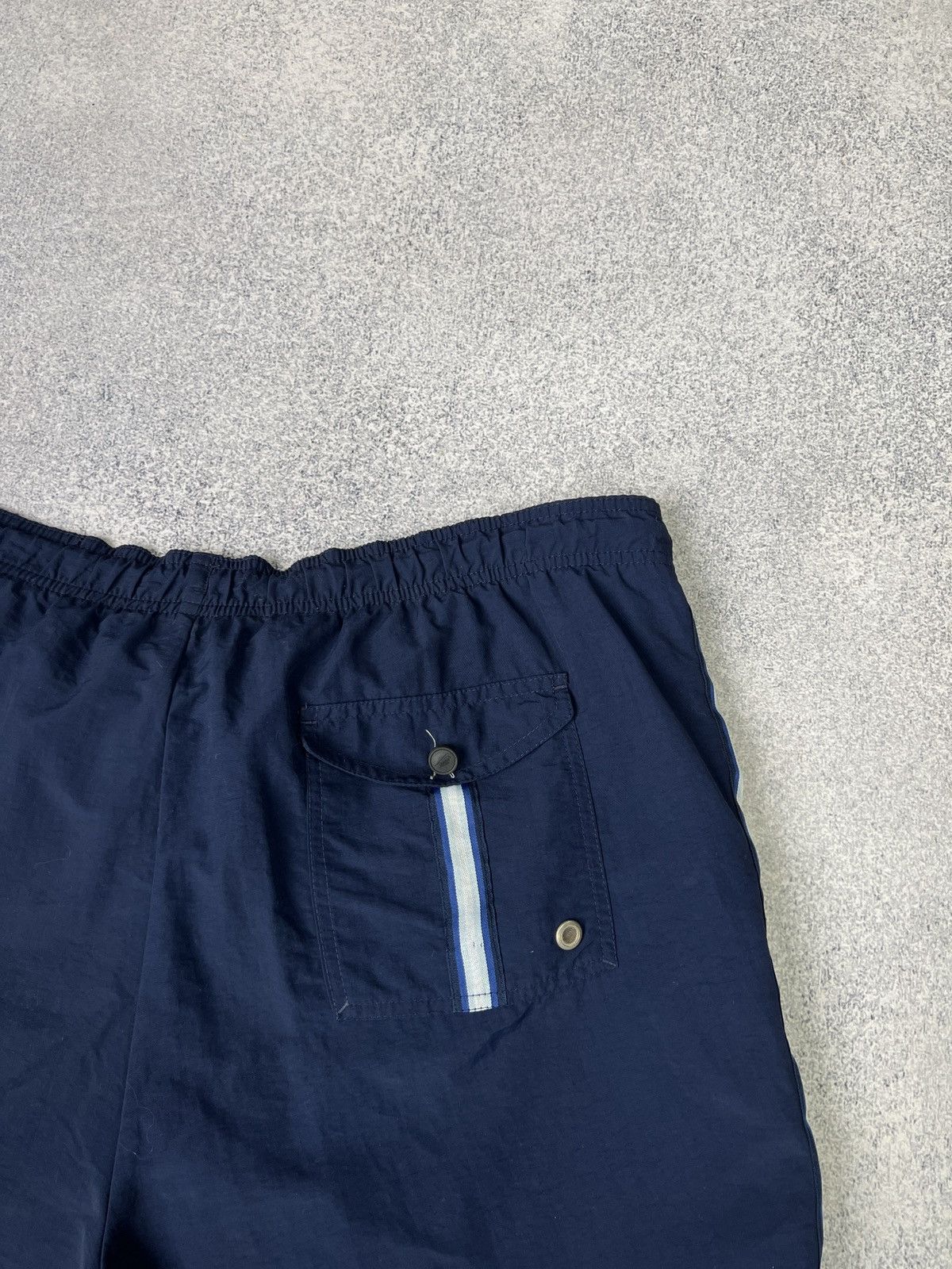 Nike × Vintage Vintage Nike 90s Style Shorts Size US 34 / EU 50 - 13 Thumbnail